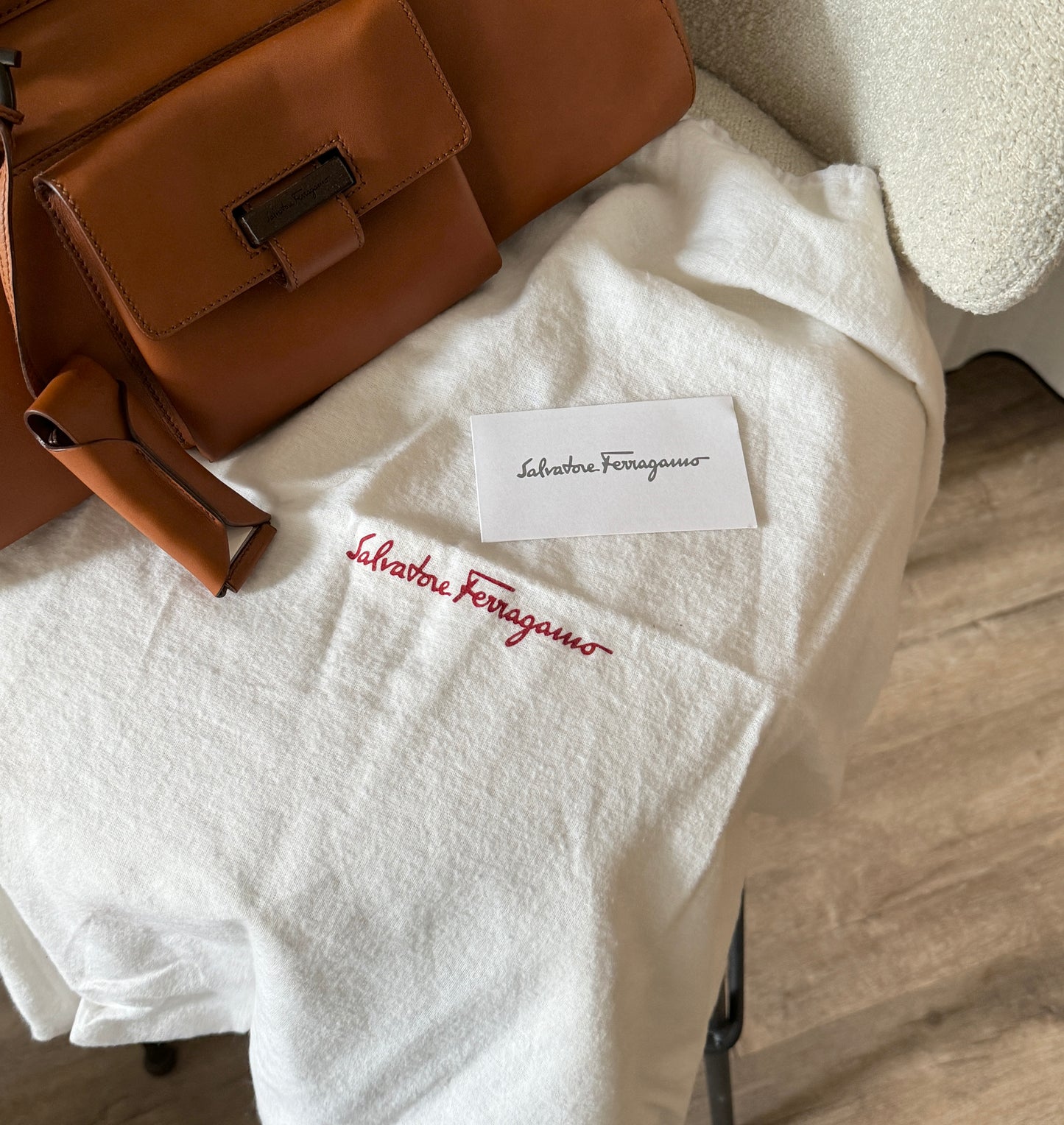 Vintage Salvatore Ferragamo木扣shoulder bag🪵