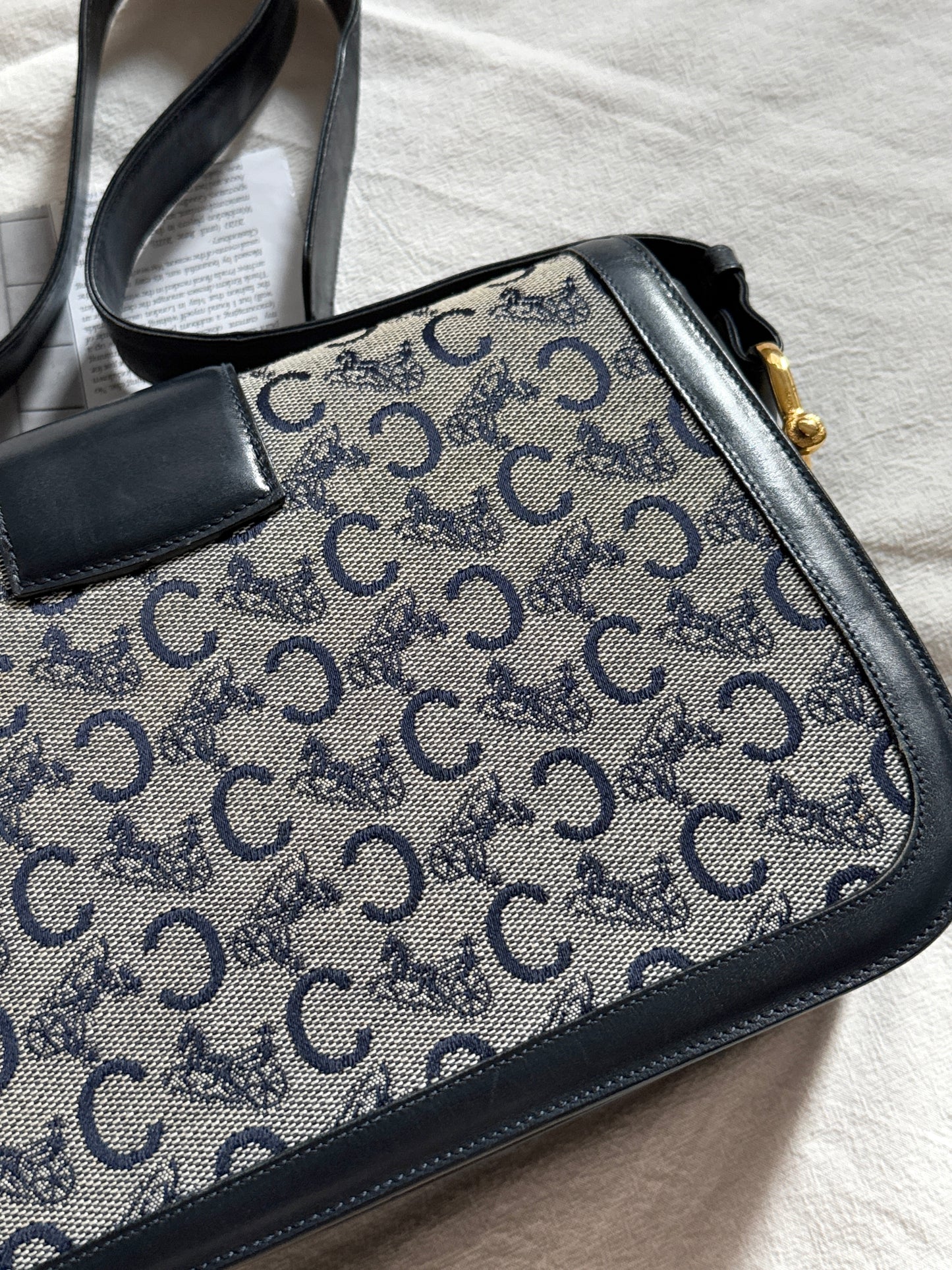 少有好成色!Vintage Celine藍花大馬車包🎠