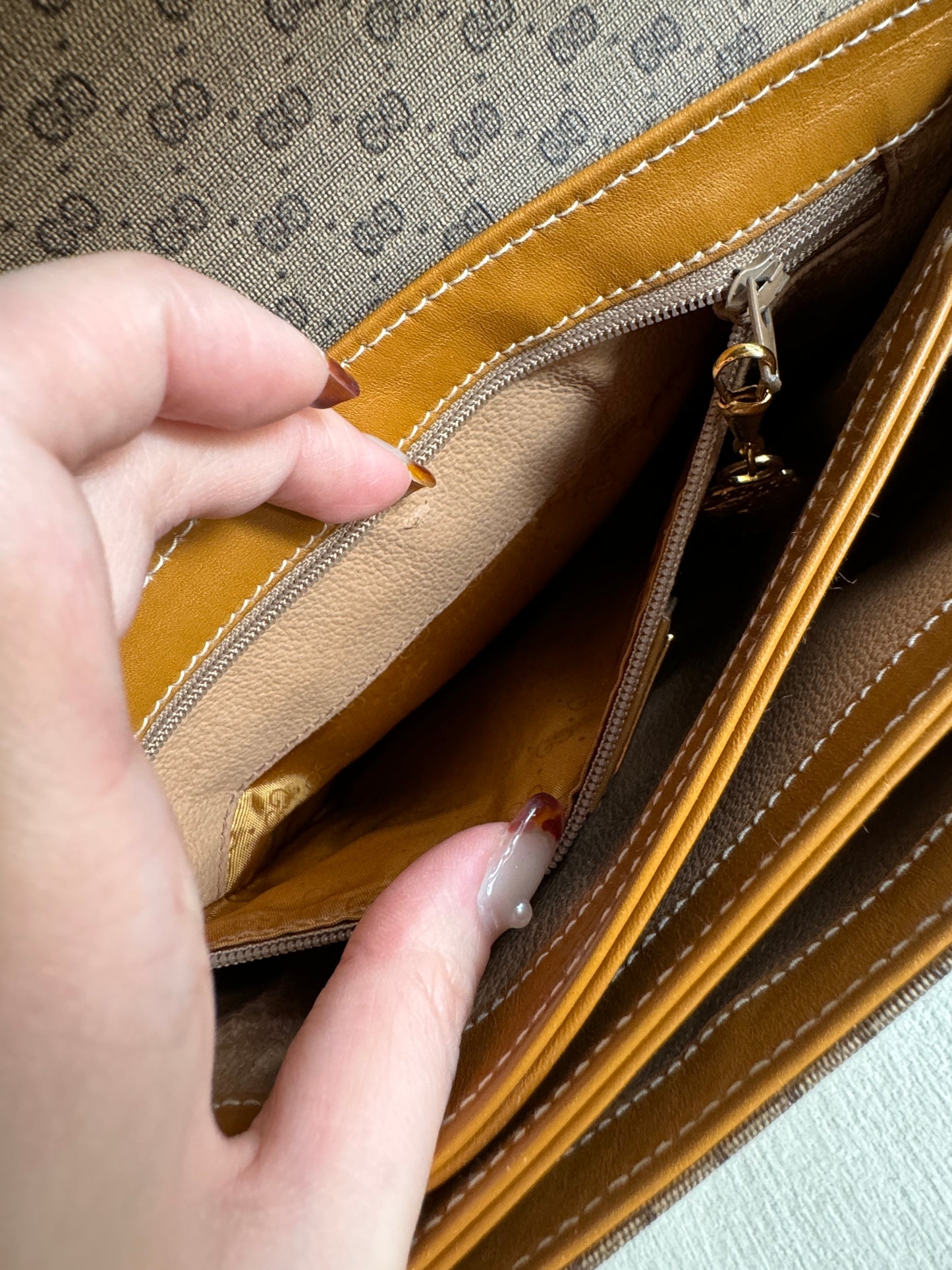 Vintage Gucci 奶茶monogram crossbody