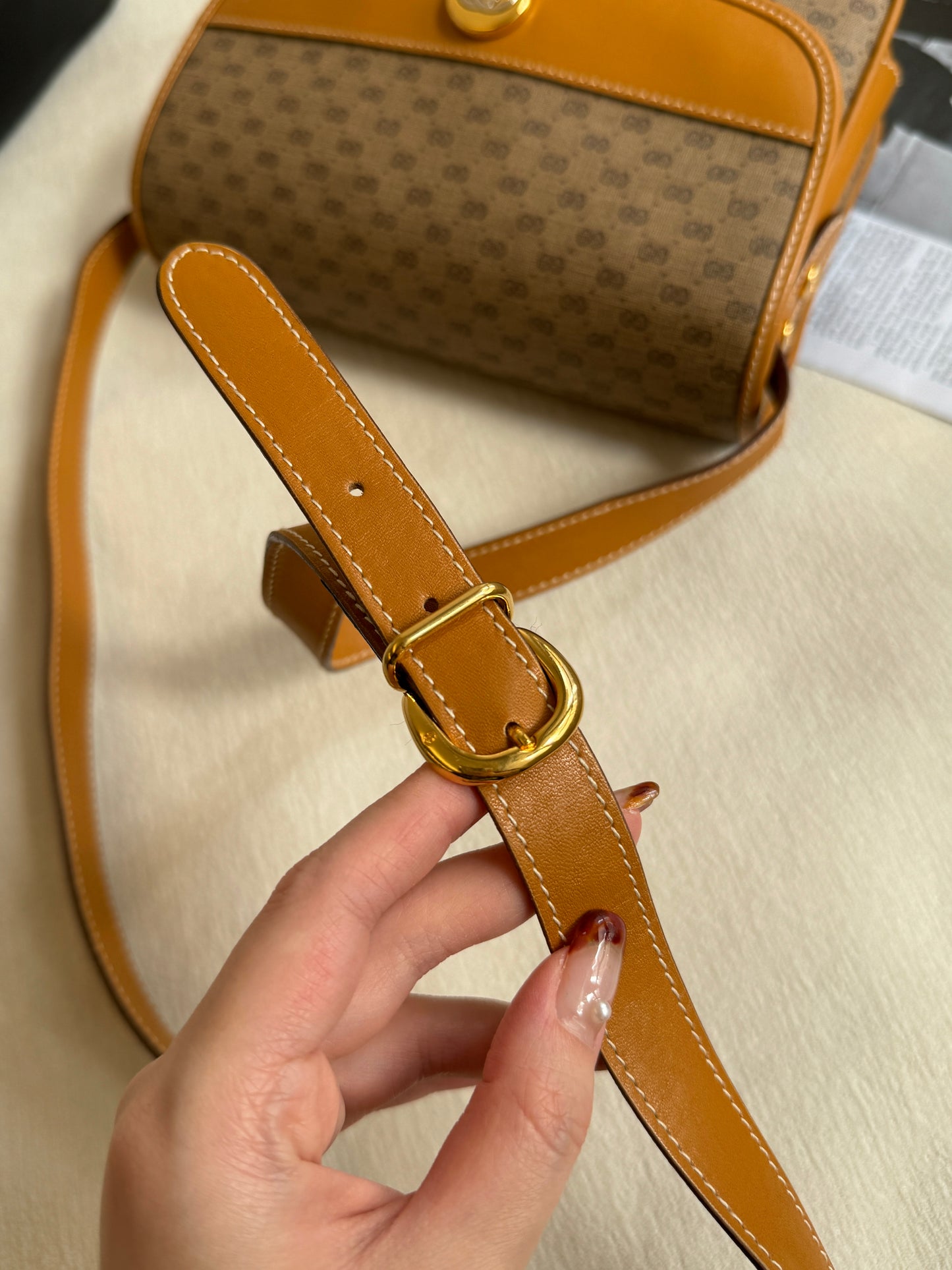 Vintage Gucci 奶茶monogram crossbody