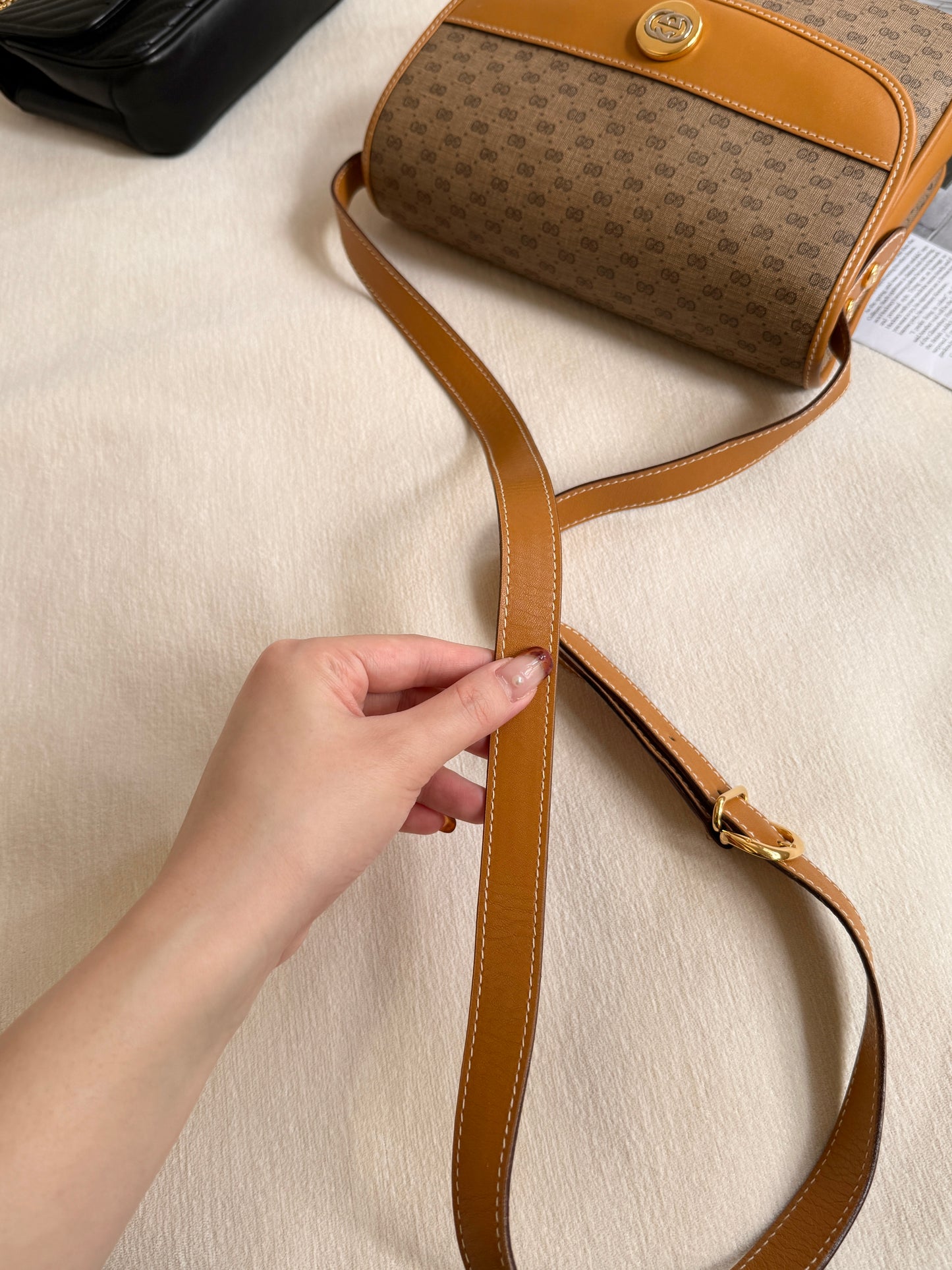 Vintage Gucci 奶茶monogram crossbody