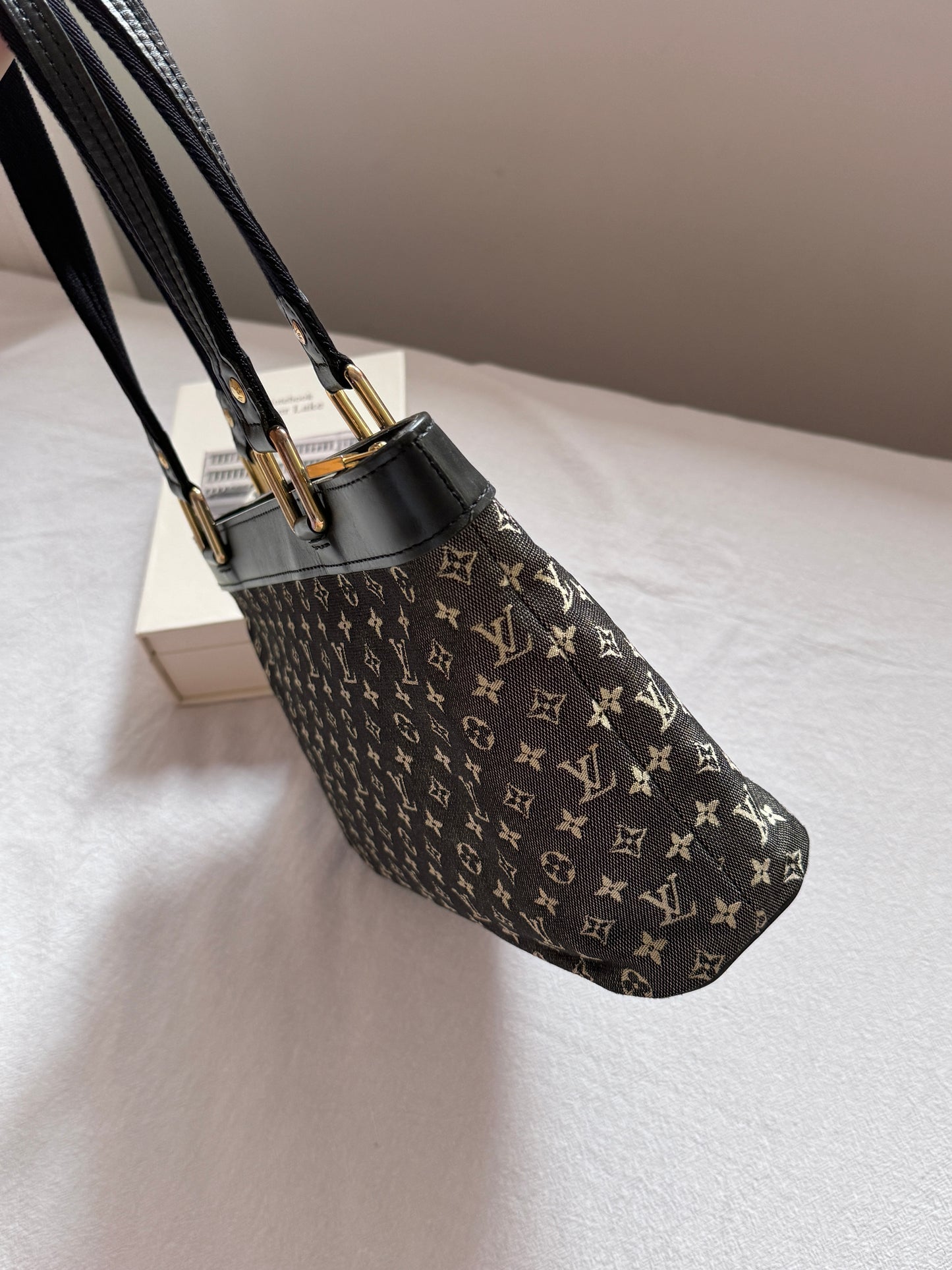 Vintage Louis Vuitton monogram shoulder bag