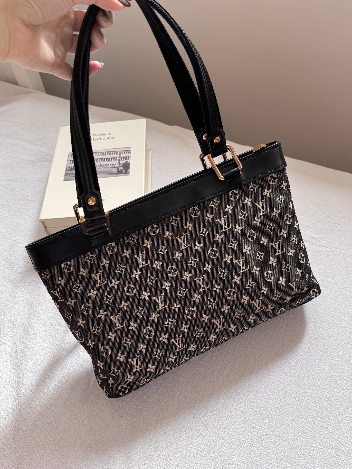 Vintage Louis Vuitton monogram shoulder bag
