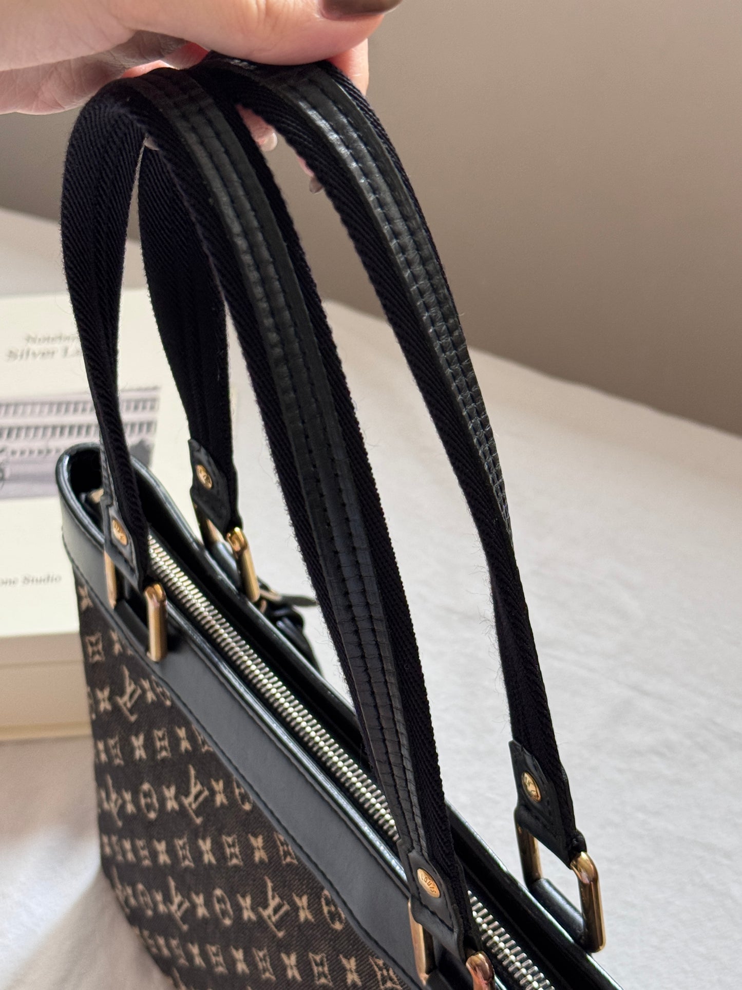 Vintage Louis Vuitton monogram shoulder bag