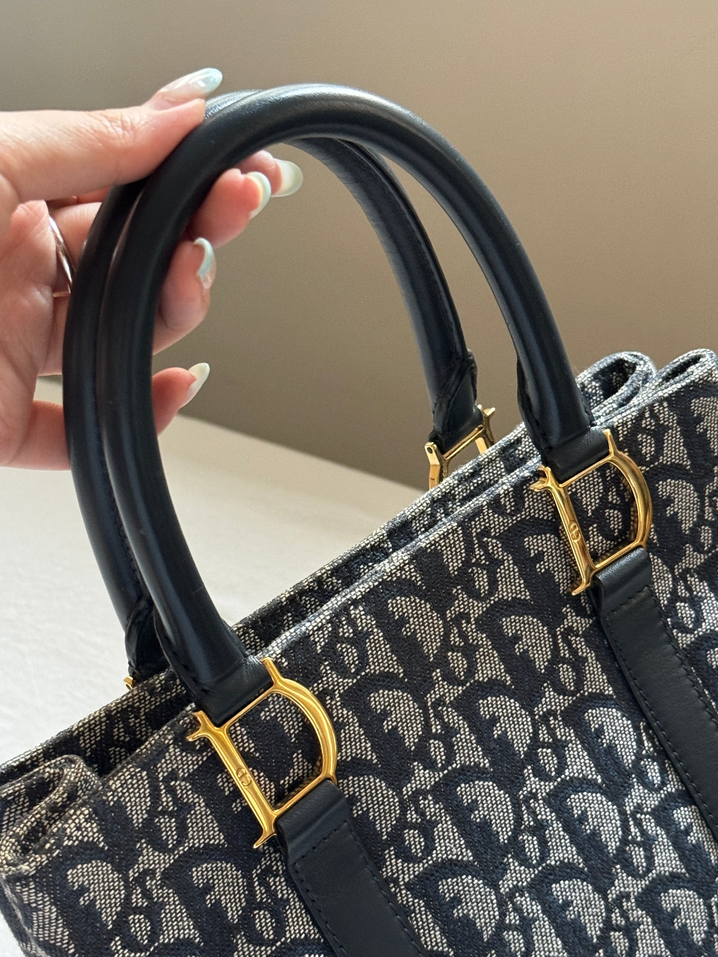 Vintage Dior dark navy trotter tote ⚓️