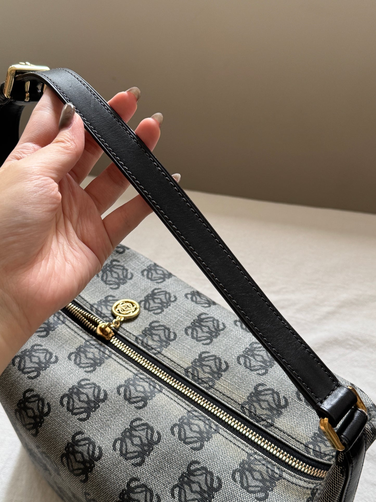 Vintage Loewe 大飯盒shoulder bag🐘