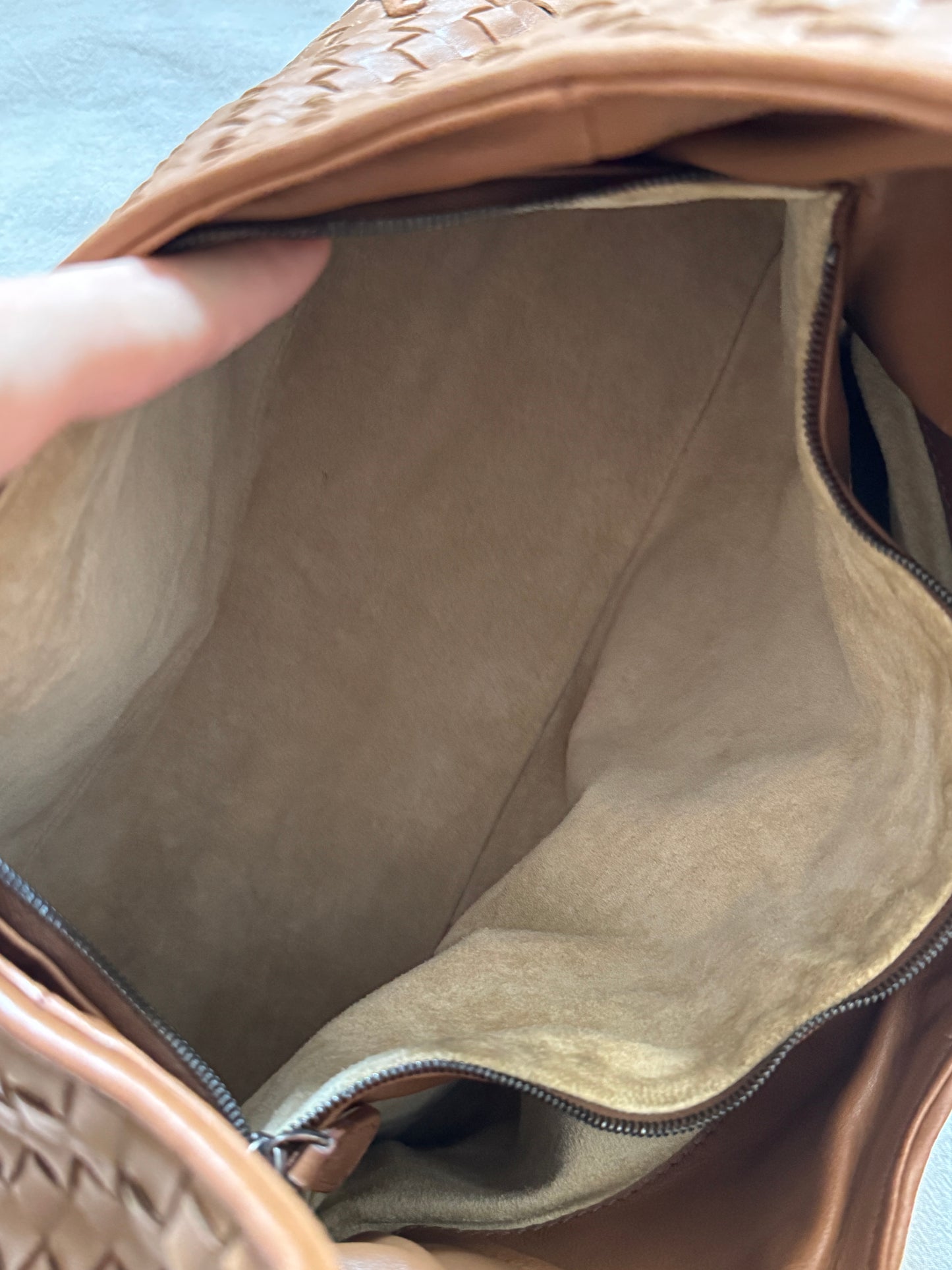 Vintage Bottega Veneta milk tea hobo bag