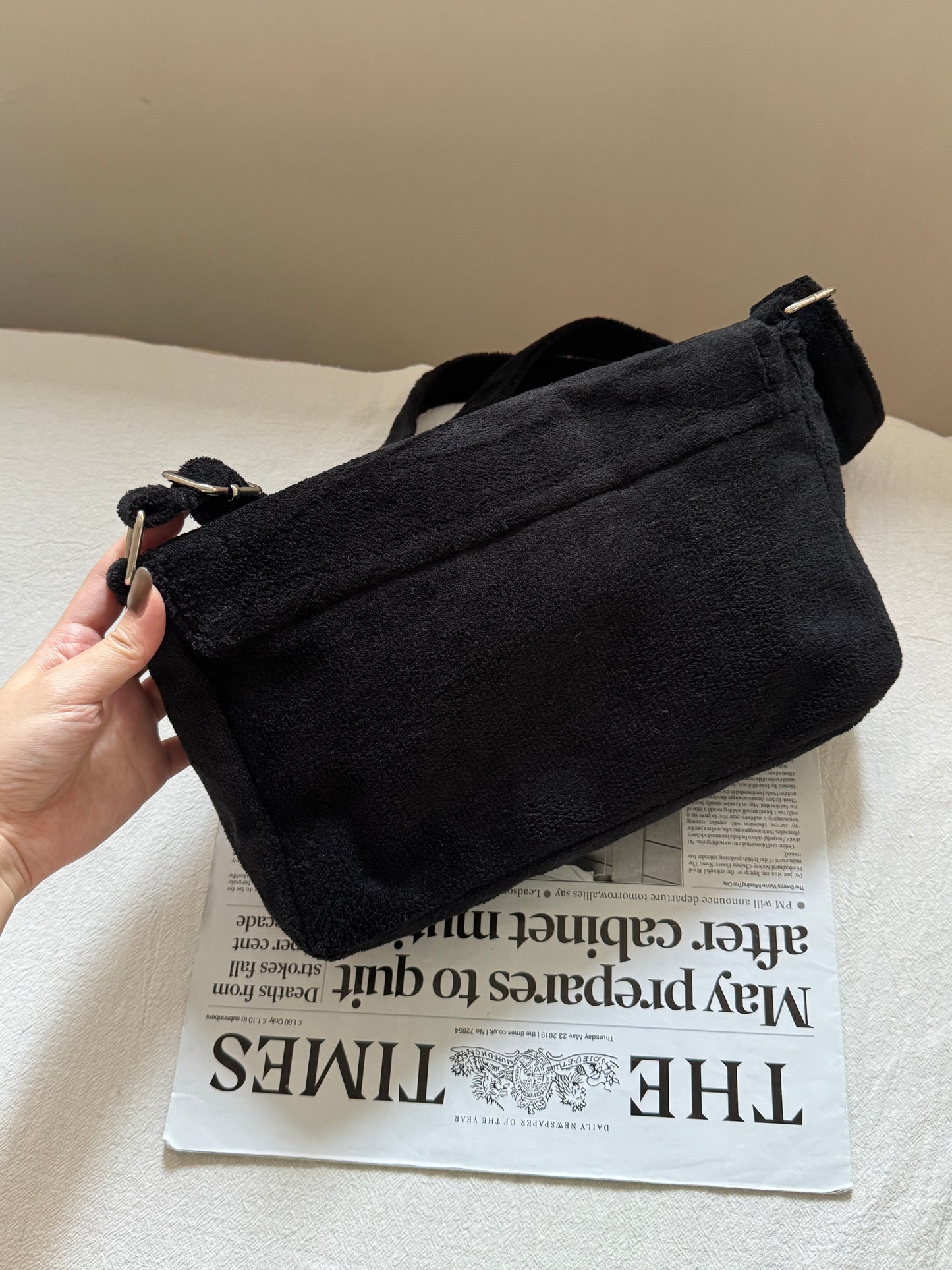 Vintage Chanel 黑白毛毛袋🐼
