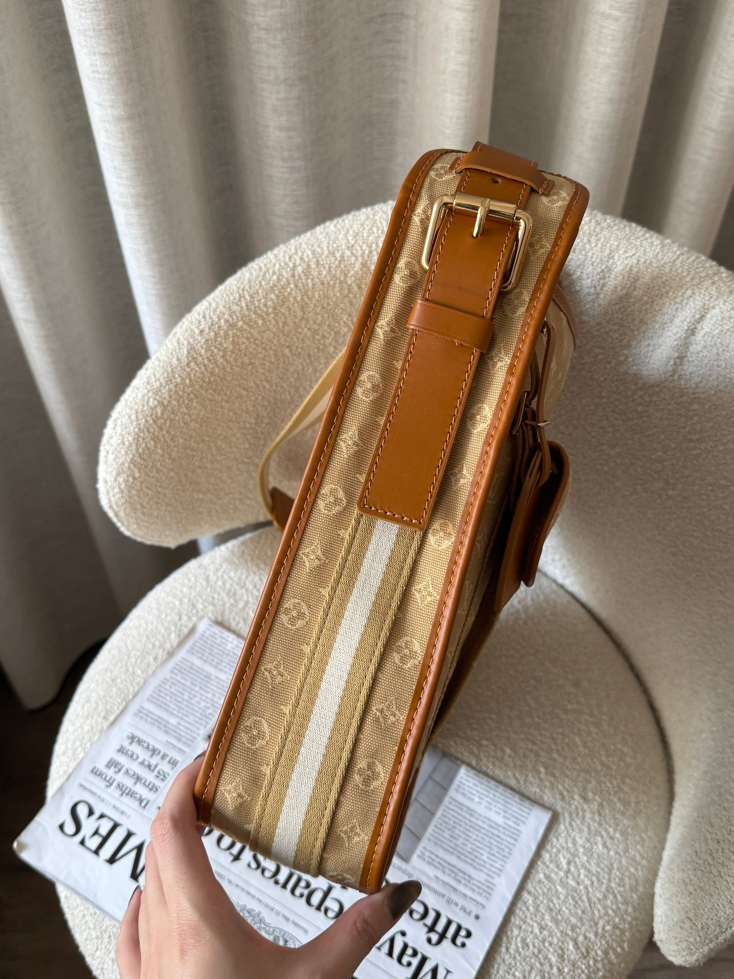 Vintage Louis Vuitton 奶茶牛仔crossbody bag