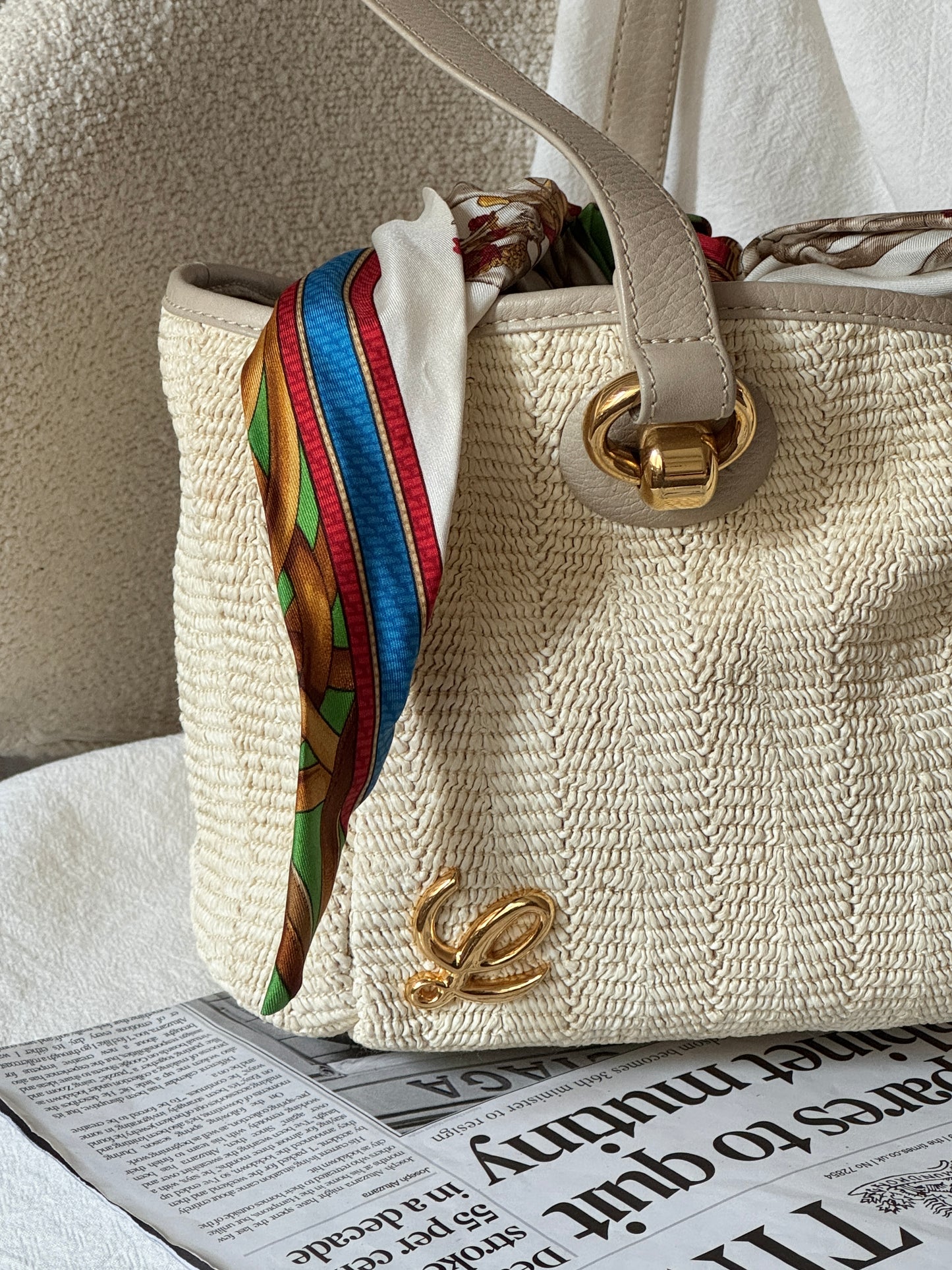 Vintage Loewe raffia crossbody bag🧺