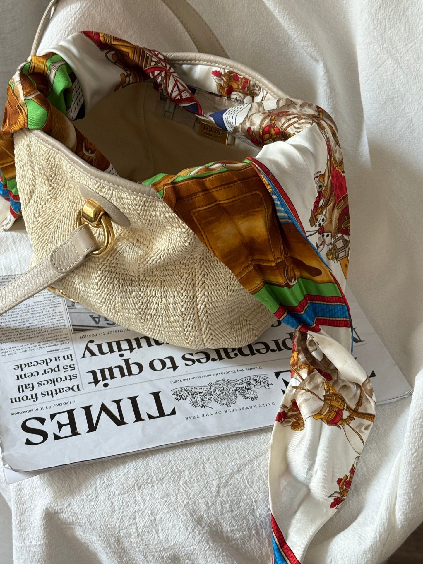 Vintage Loewe raffia crossbody bag🧺