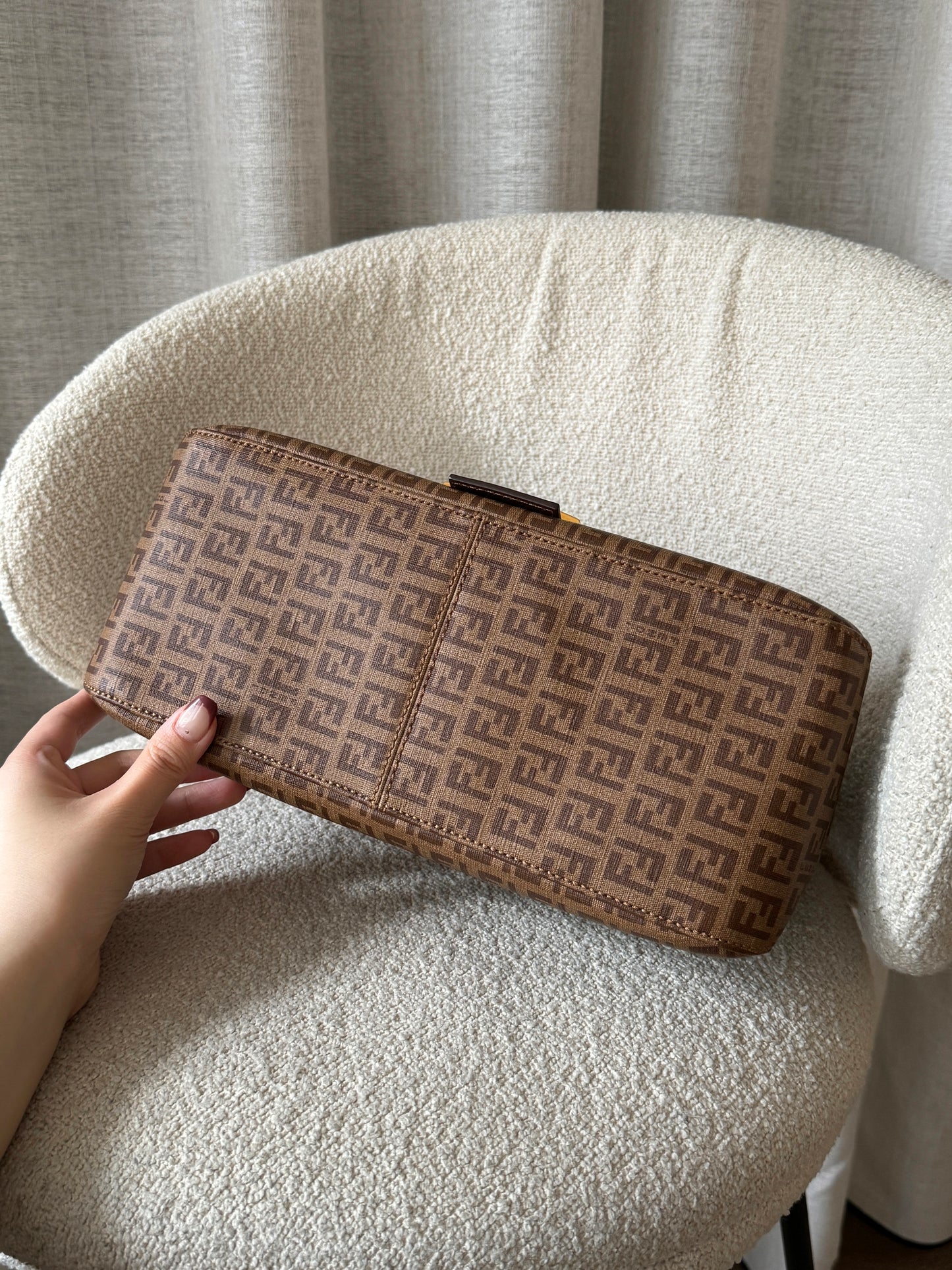 罕有!Vintage Fendi 金扣teddy mama baguette 🥖