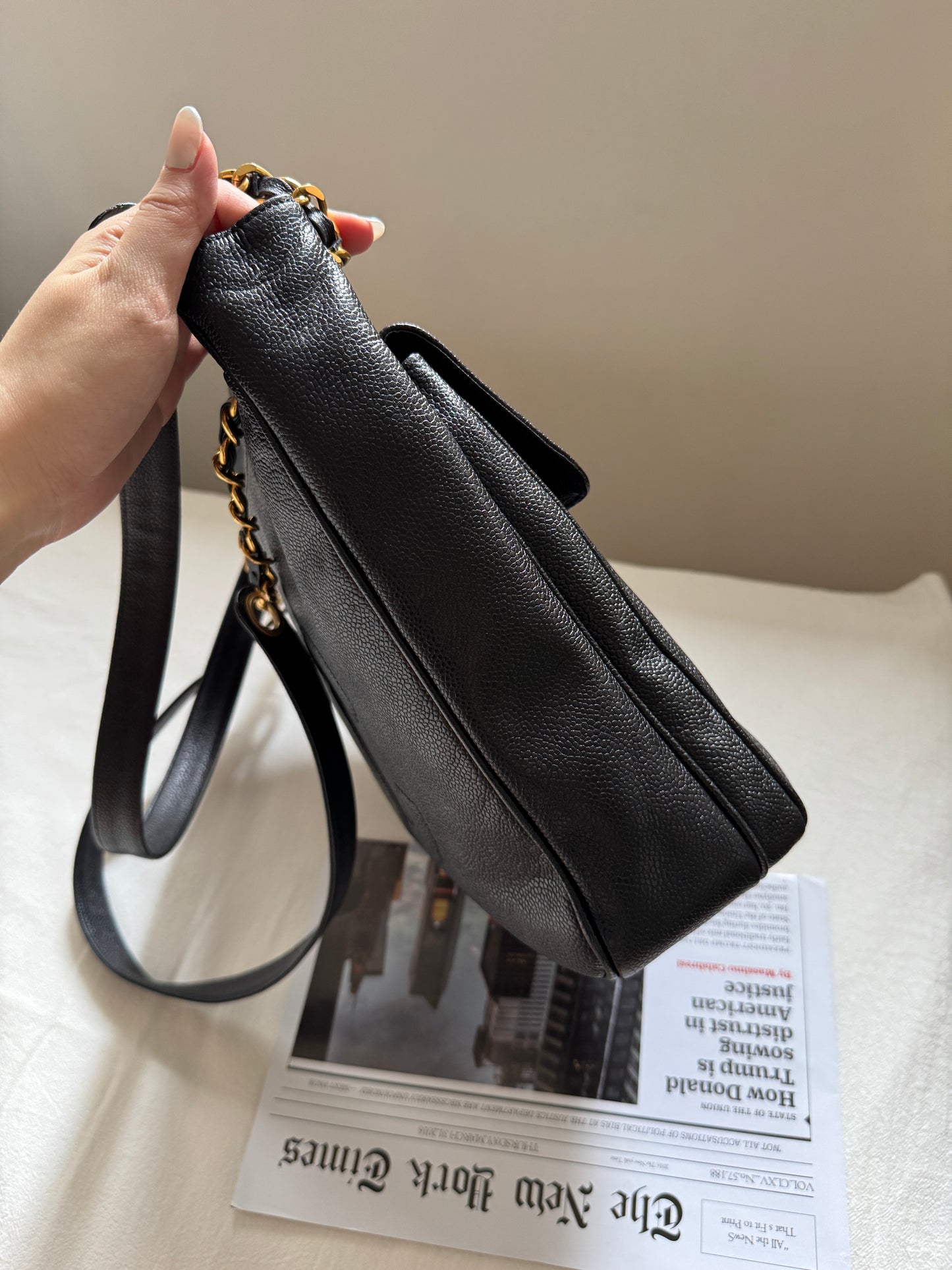 Vintage Chanel caviar leather奶粉袋
