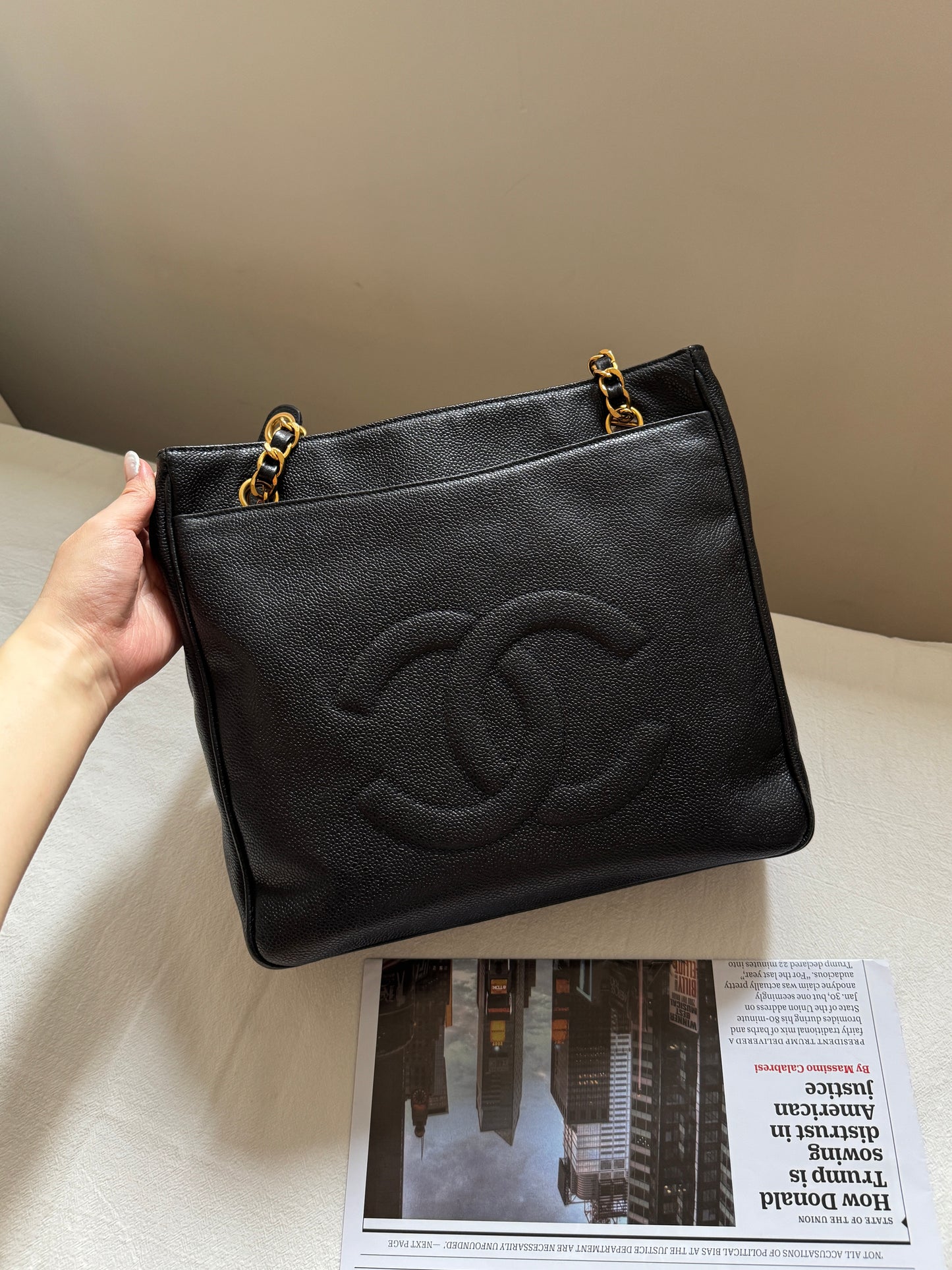 Vintage Chanel caviar leather奶粉袋