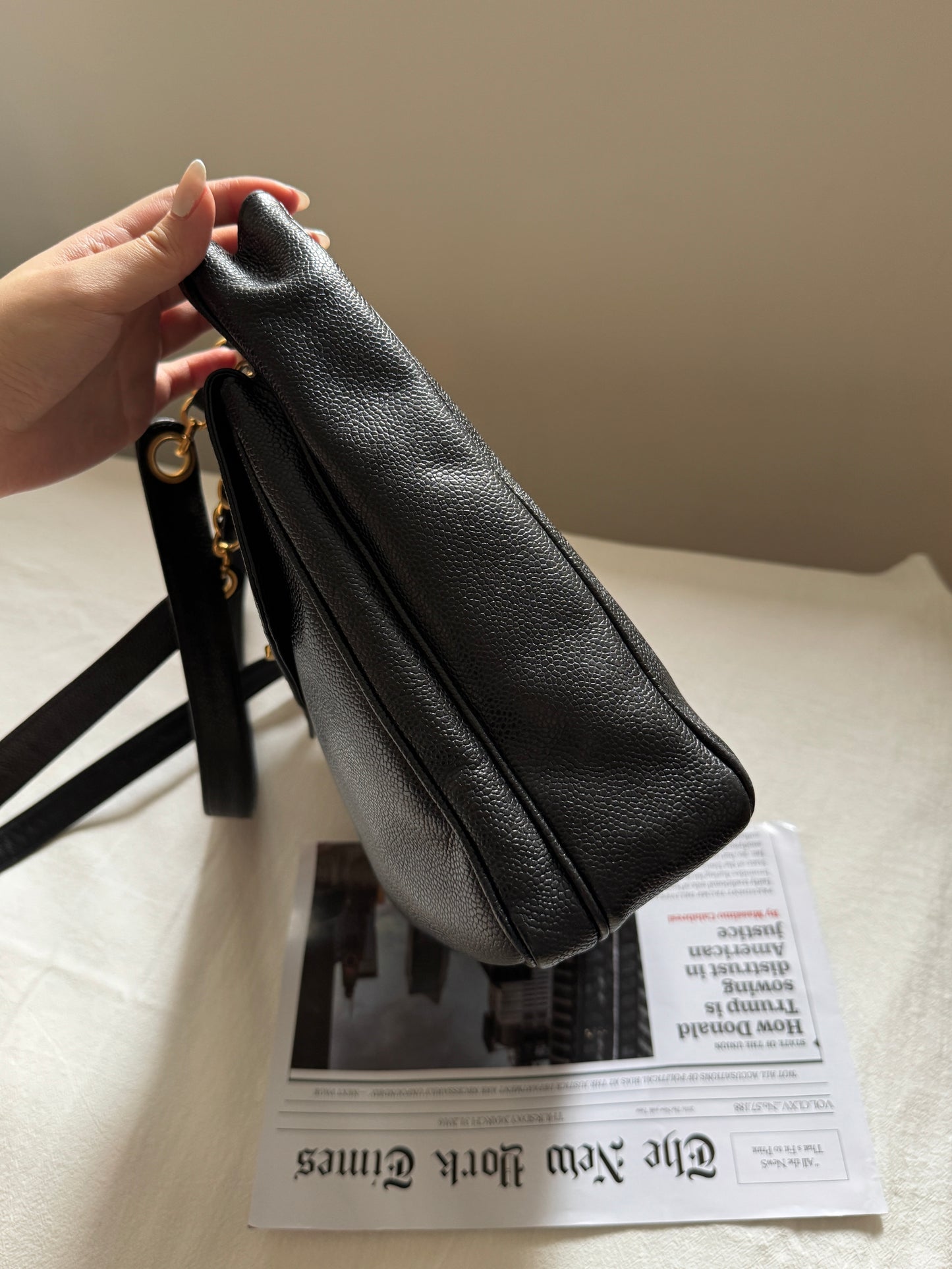 Vintage Chanel caviar leather奶粉袋
