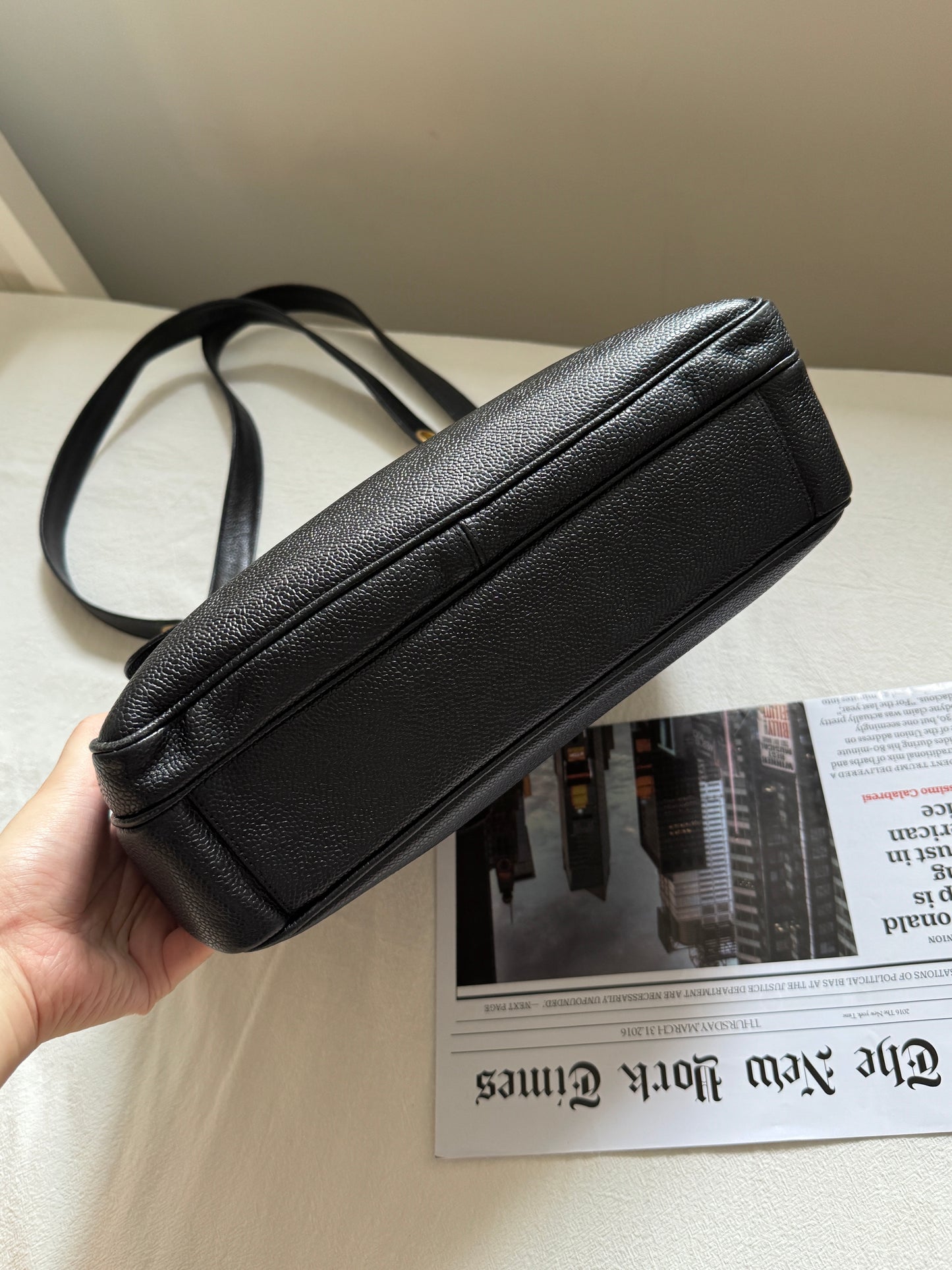 Vintage Chanel caviar leather奶粉袋