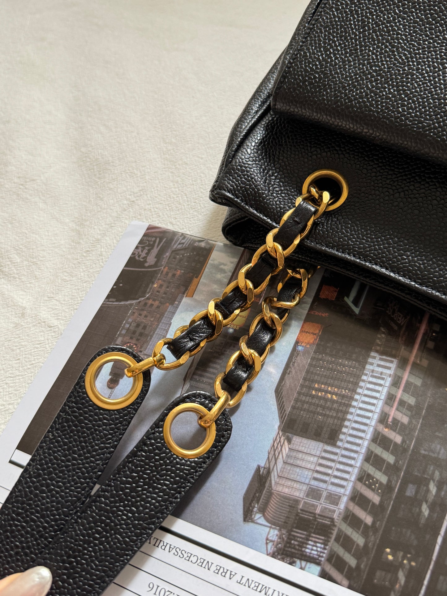 Vintage Chanel caviar leather奶粉袋