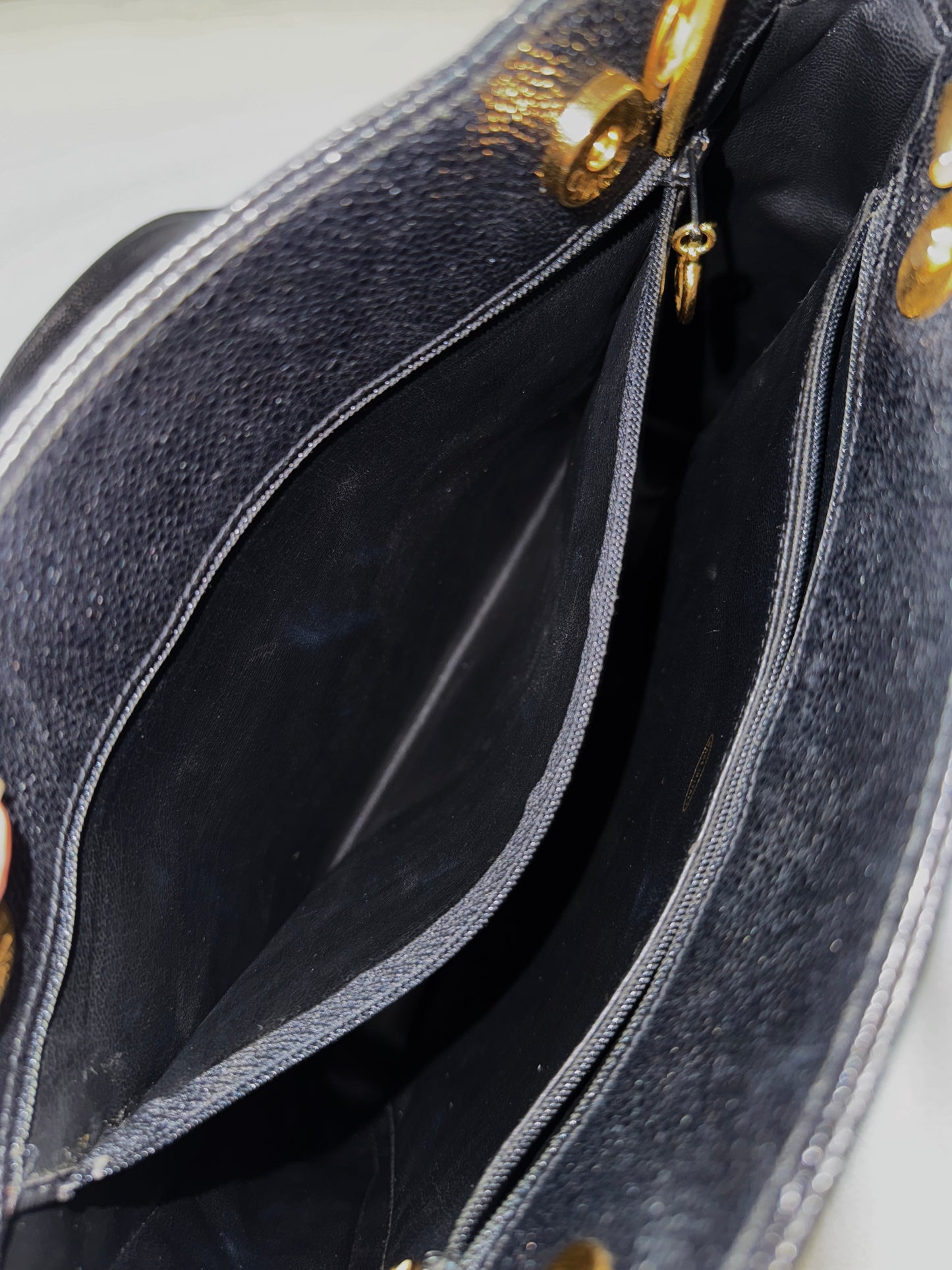 Vintage Chanel caviar leather奶粉袋