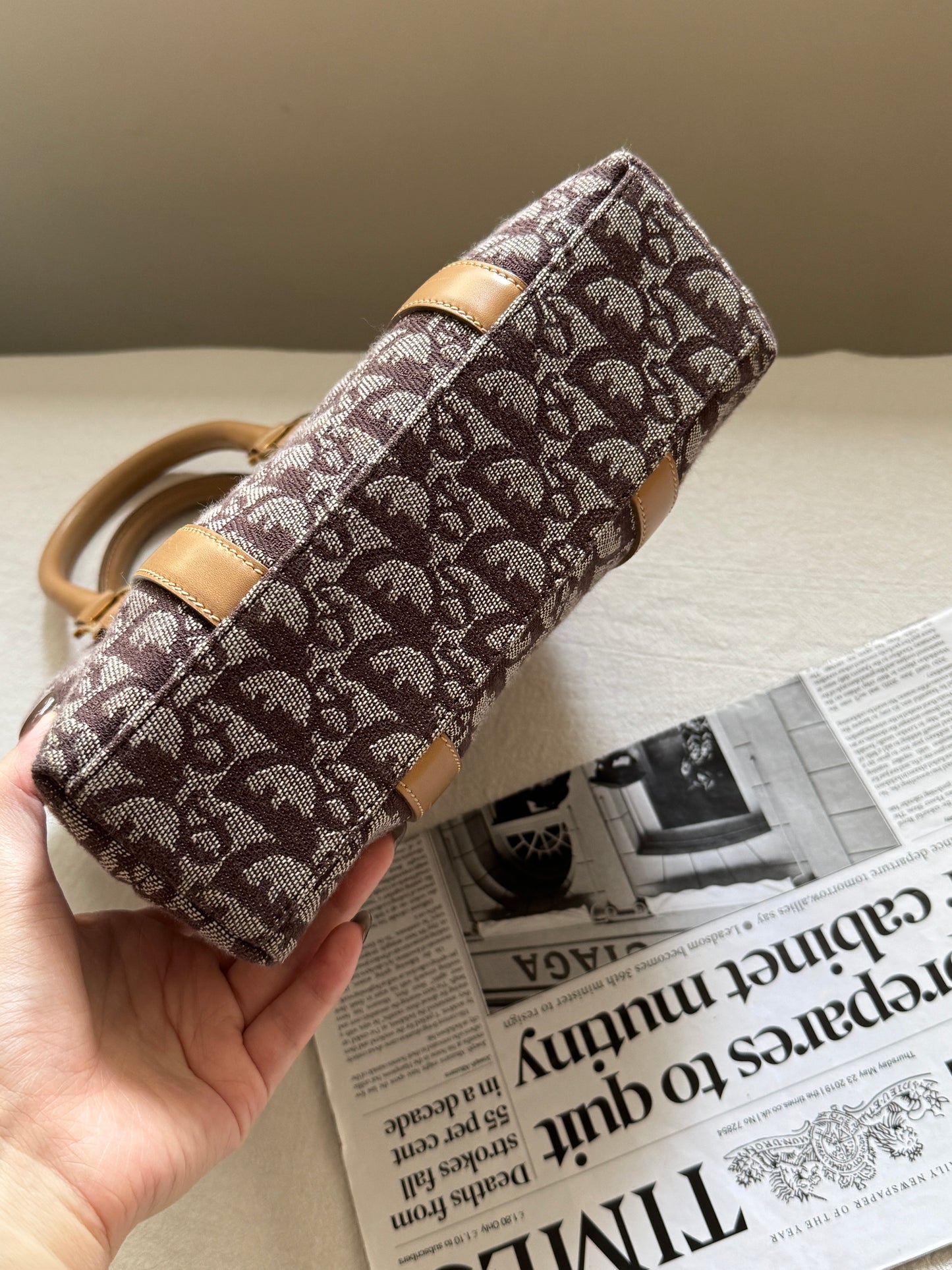 Vintage Dior trotter tote bag🍷