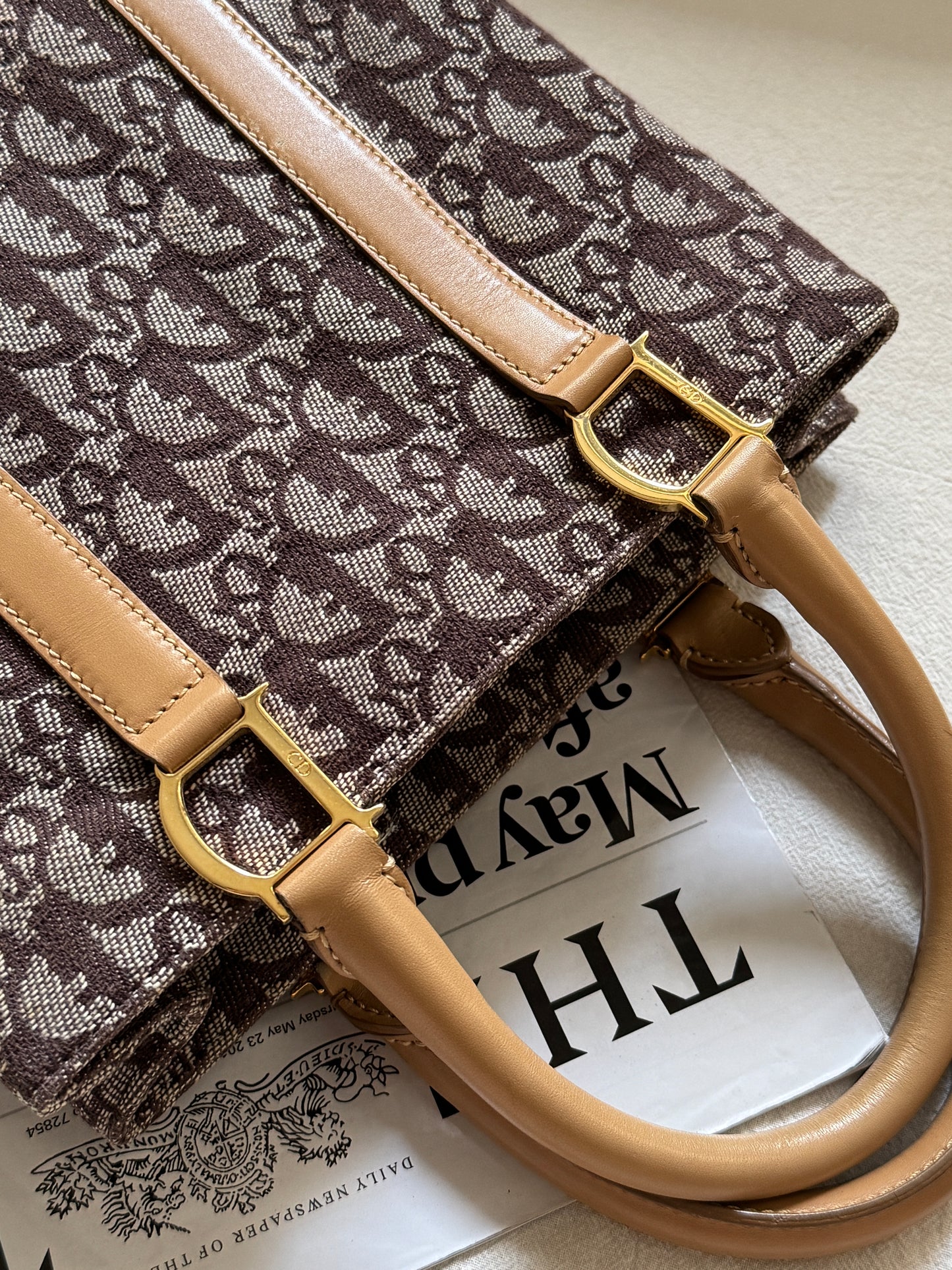 Vintage Dior trotter tote bag🍷