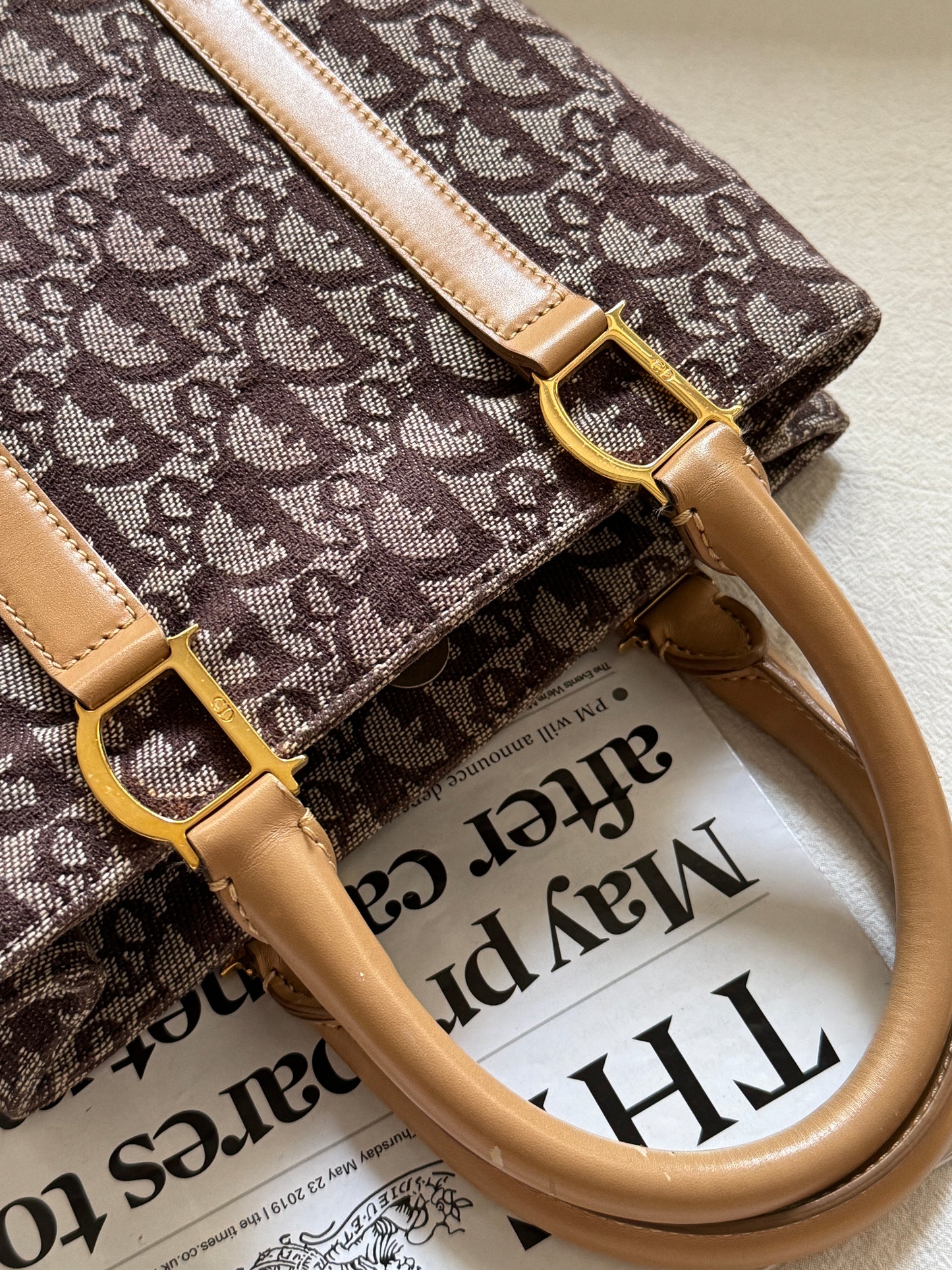 Vintage Dior trotter tote bag🍷