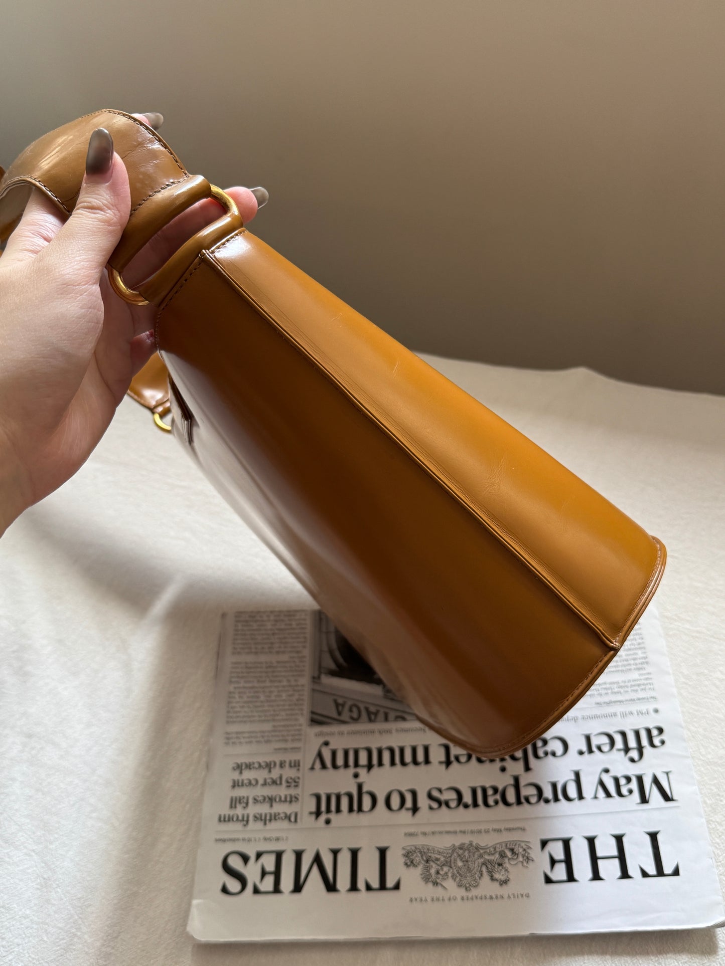 Vintage Valentino Garavani bucket bag🧺