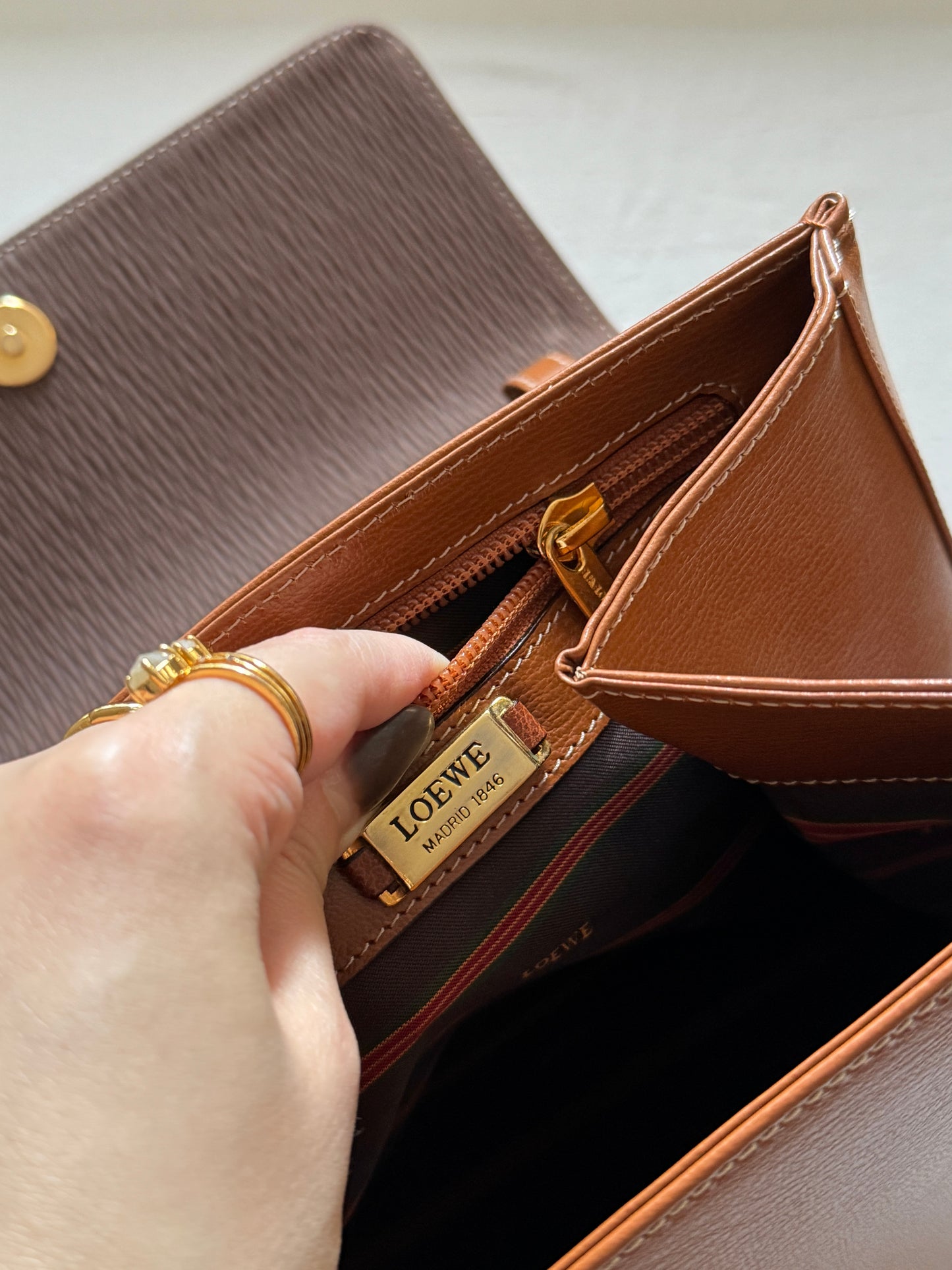Vintage Loewe velazquez 蛇骨kelly🌟
