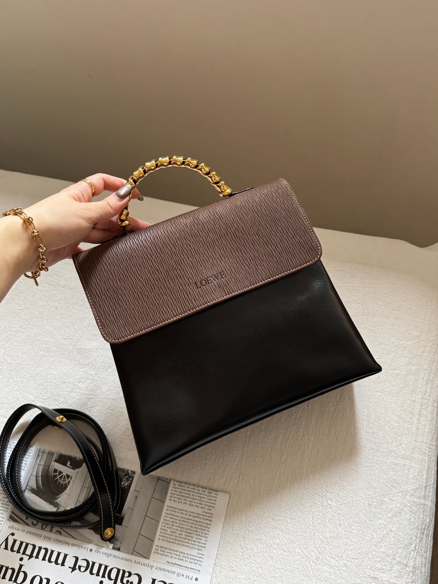 Vintage Loewe velazquez蛇骨kelly 黑色