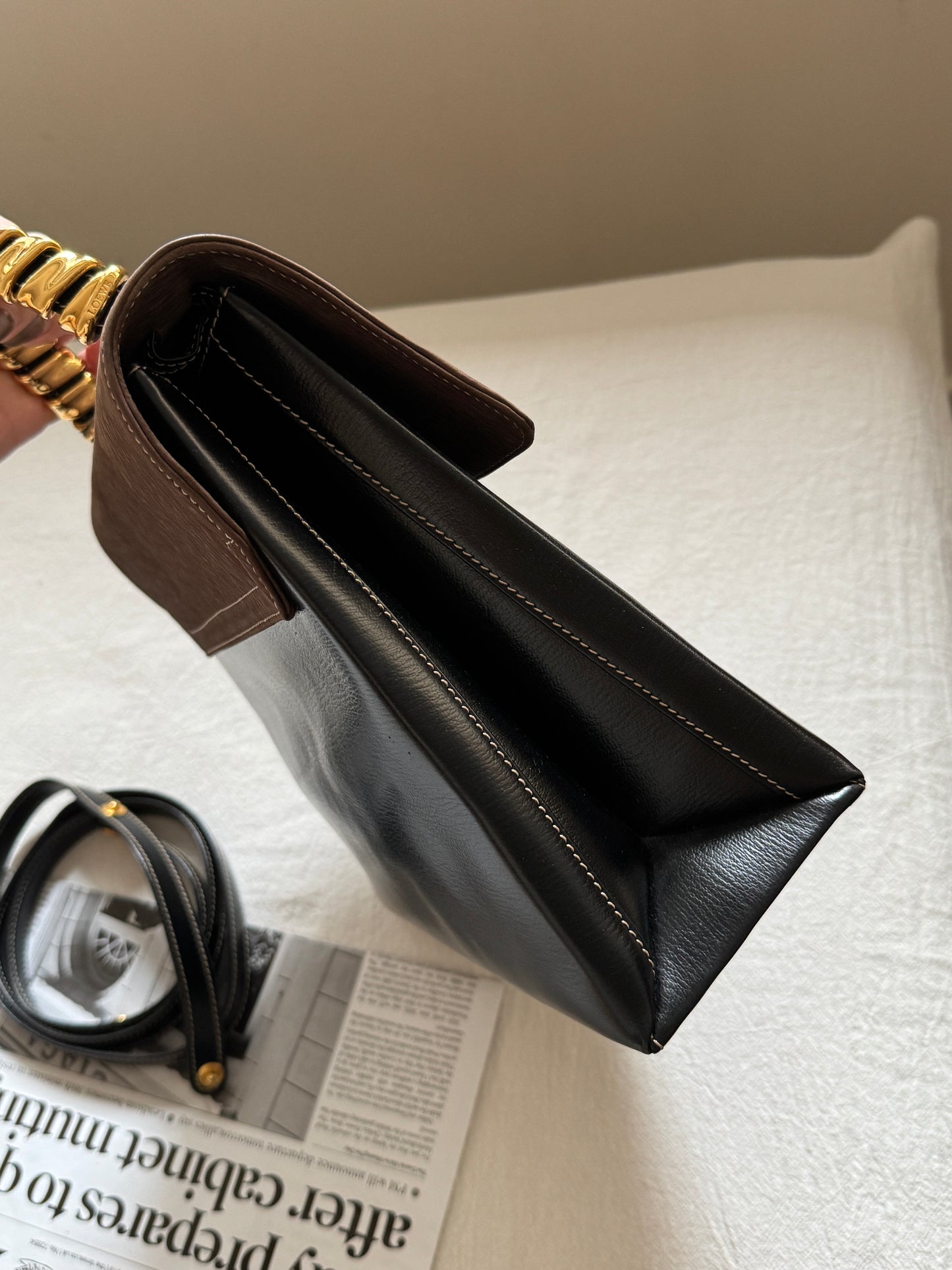 Vintage Loewe velazquez蛇骨kelly 黑色