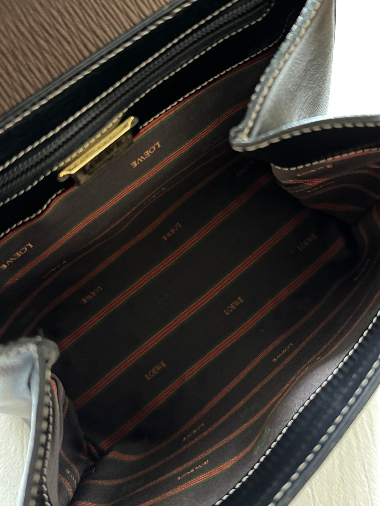 Vintage Loewe velazquez蛇骨kelly 黑色