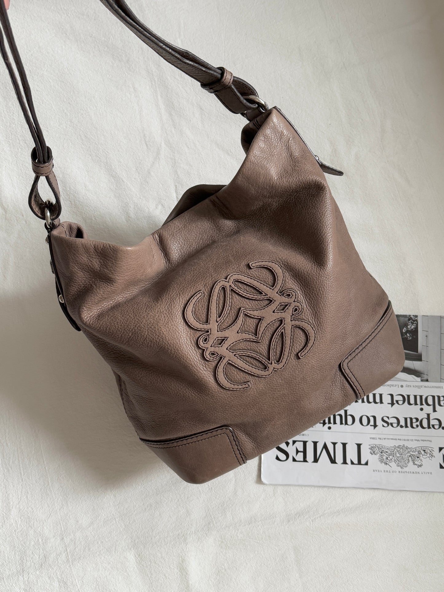 Vintage Loewe 大象灰啡單肩hobo bag🐘