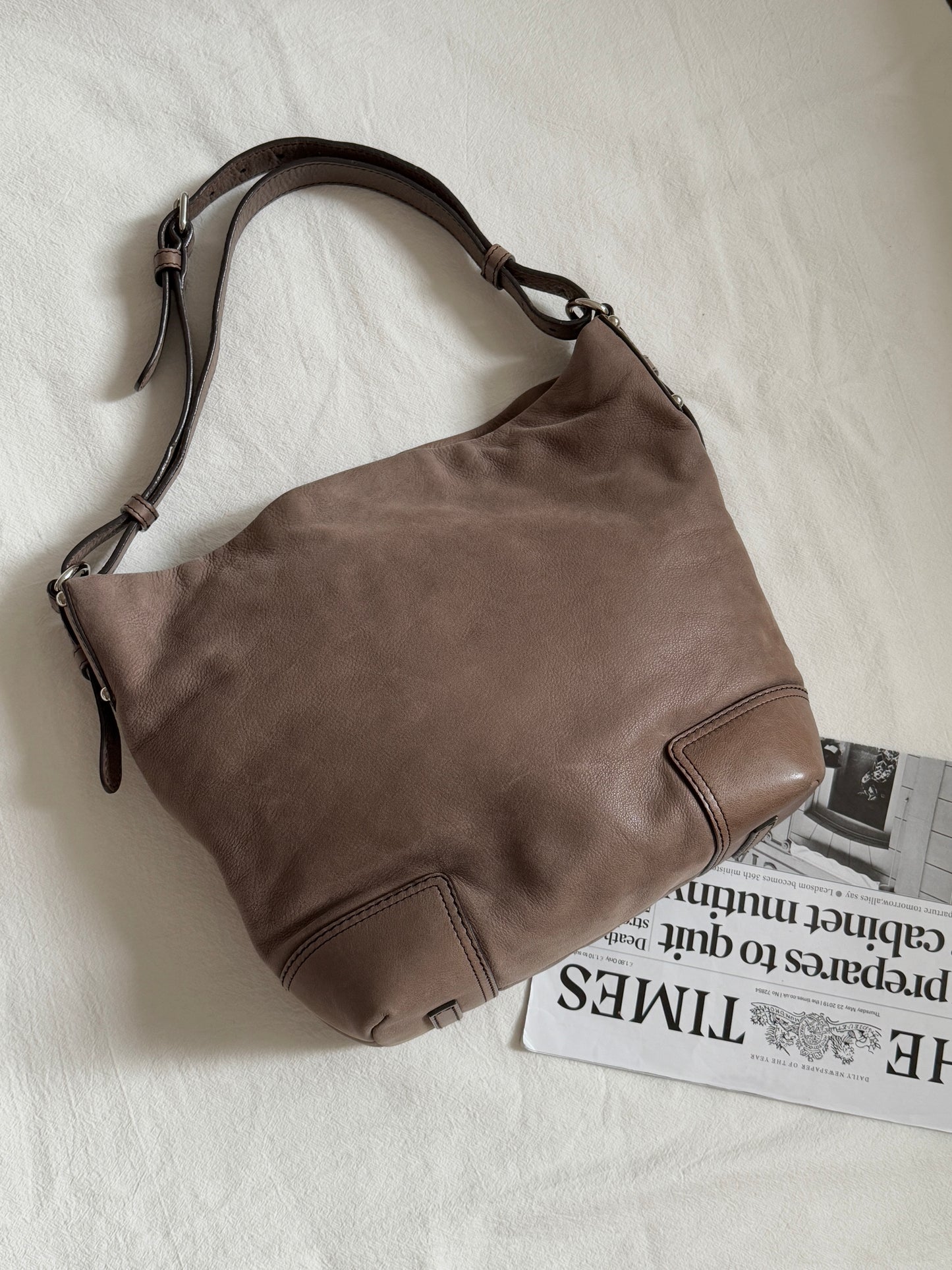 Vintage Loewe 大象灰啡單肩hobo bag🐘