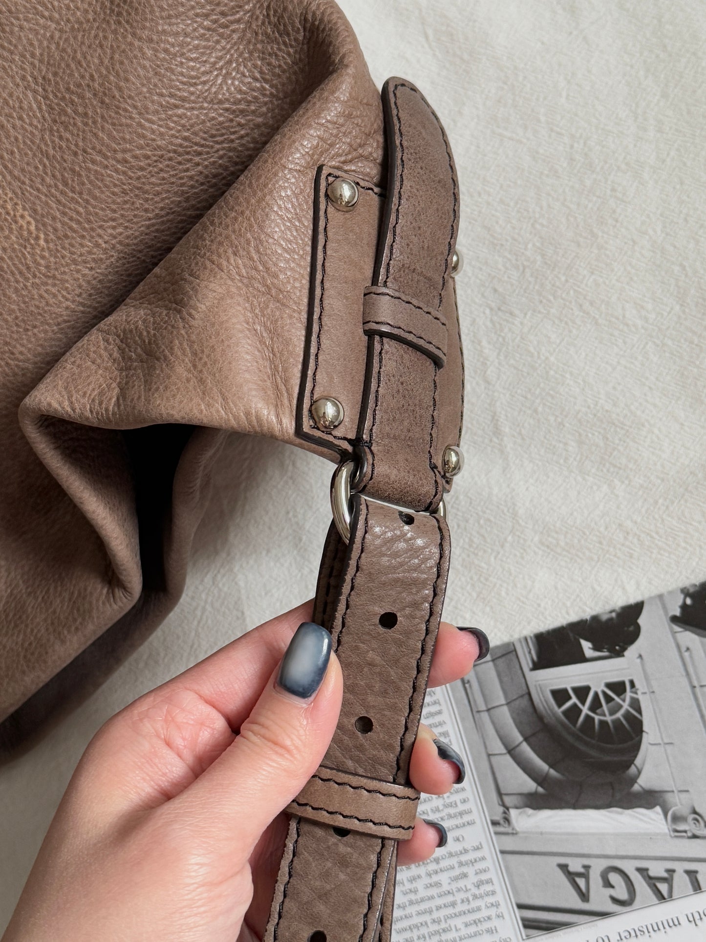 Vintage Loewe 大象灰啡單肩hobo bag🐘