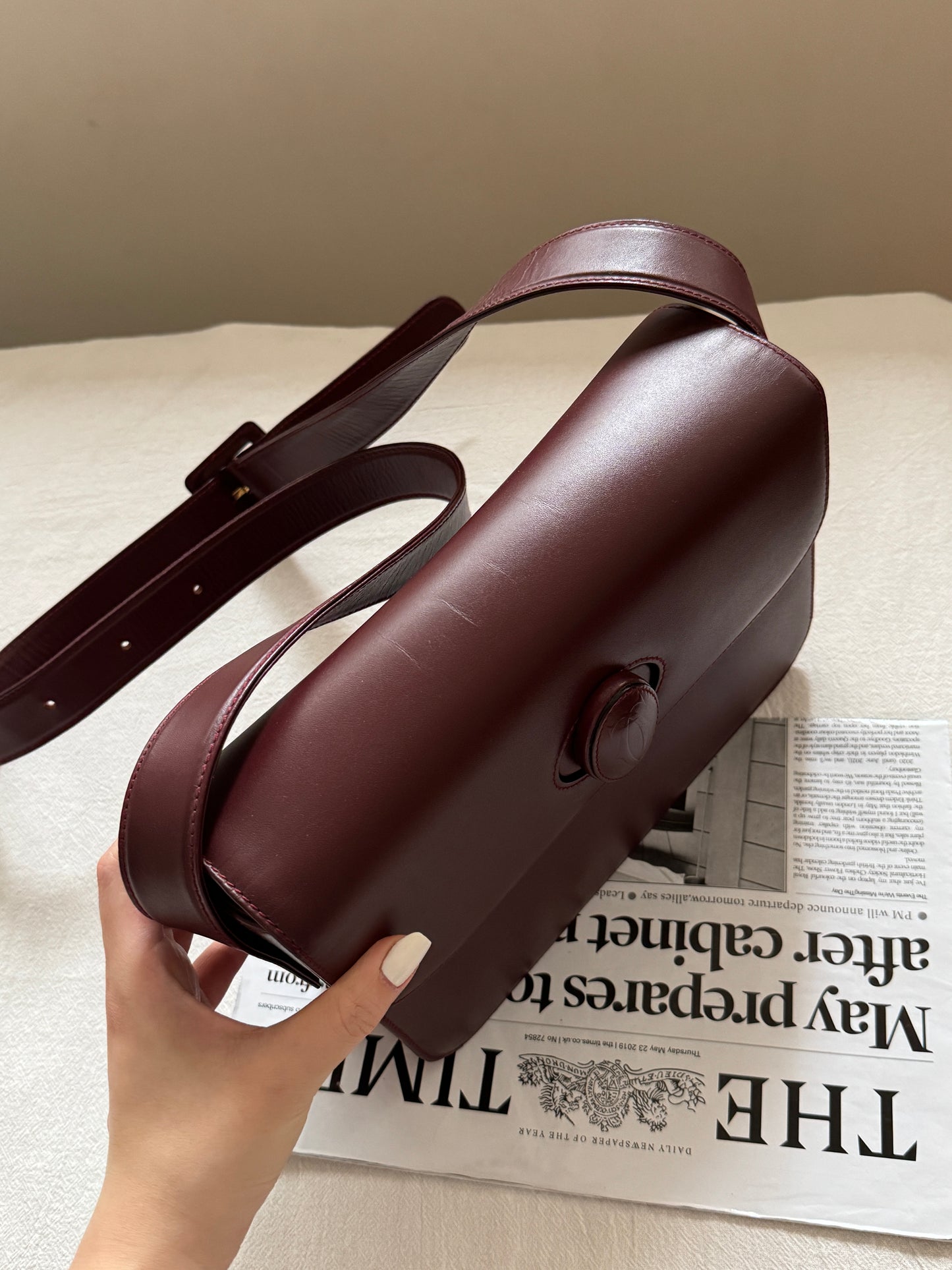 Vintage Cartier波爾多紅 turnlock box bag🍷