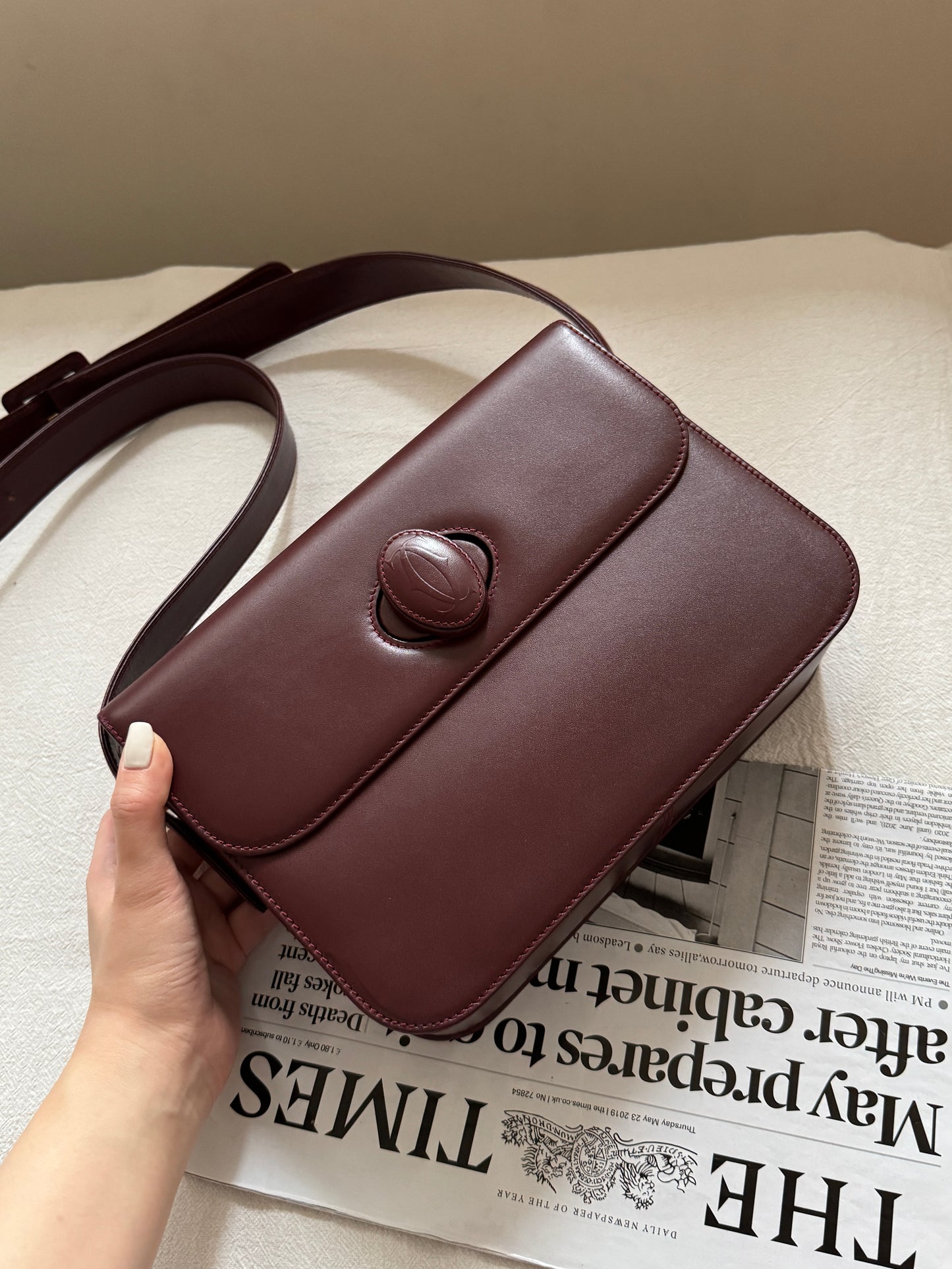 Vintage Cartier波爾多紅 turnlock box bag🍷