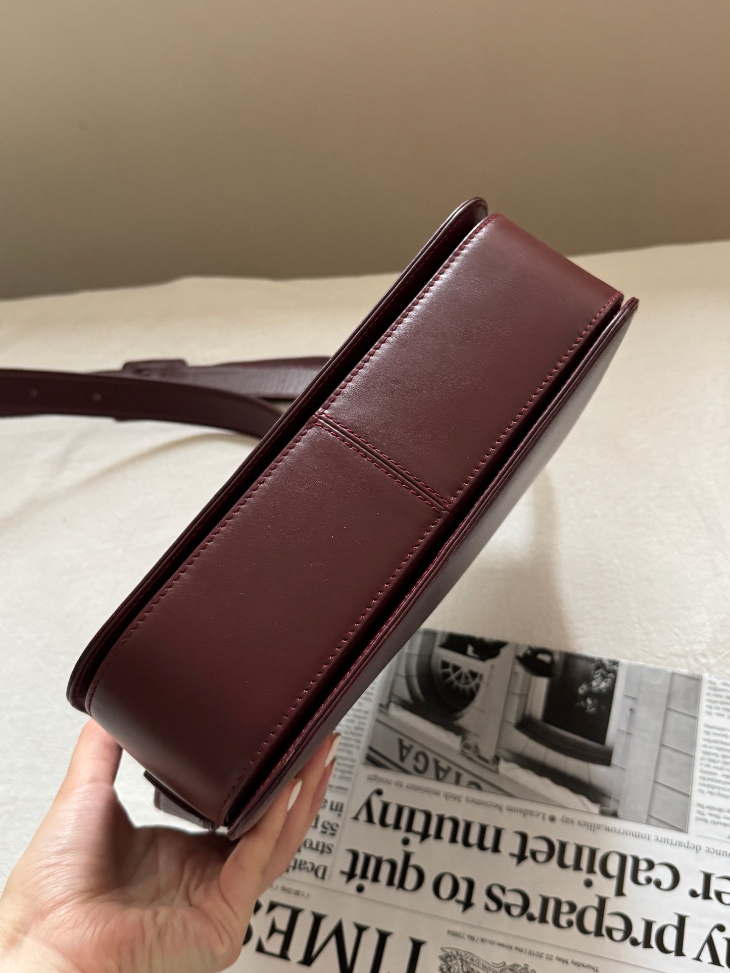 Vintage Cartier波爾多紅 turnlock box bag🍷