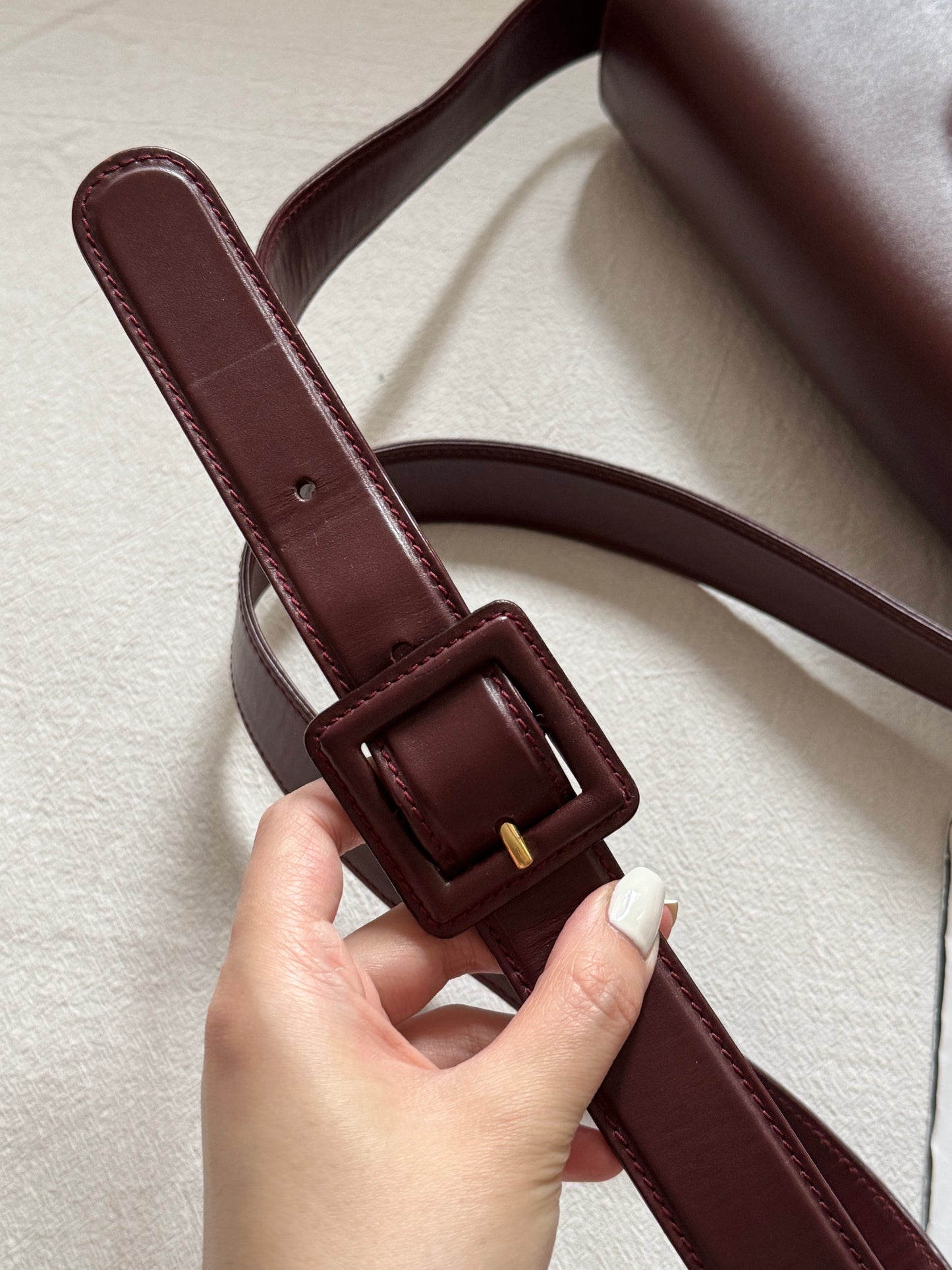 Vintage Cartier波爾多紅 turnlock box bag🍷