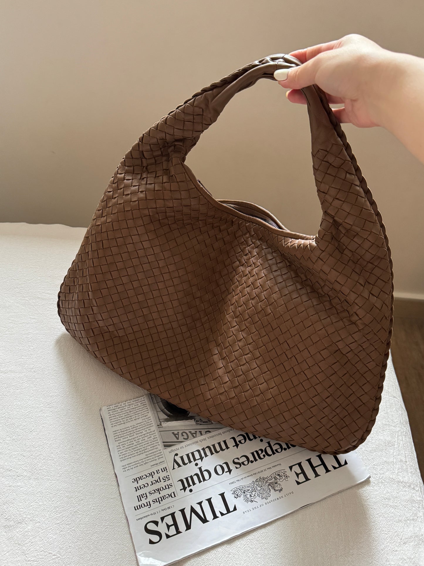 Vintage Bottega Veneta 奶茶色大hobo🥛