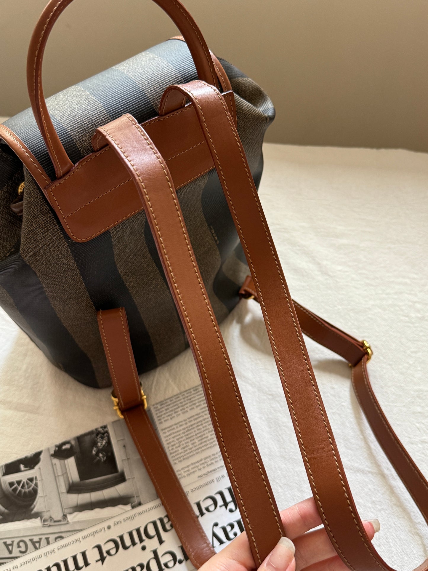 Vintage Fendi pequin small backpack🧸
