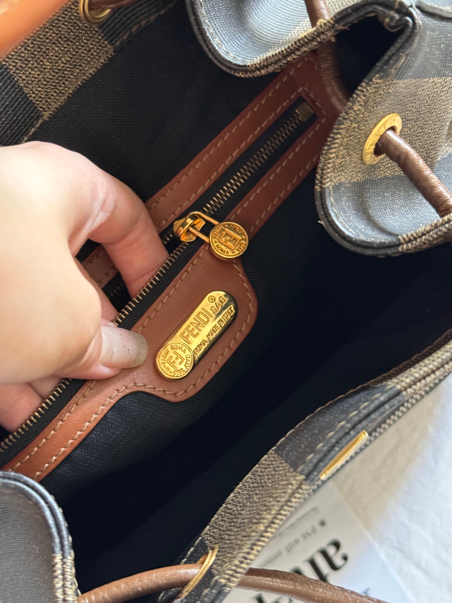 Vintage Fendi pequin small backpack🧸