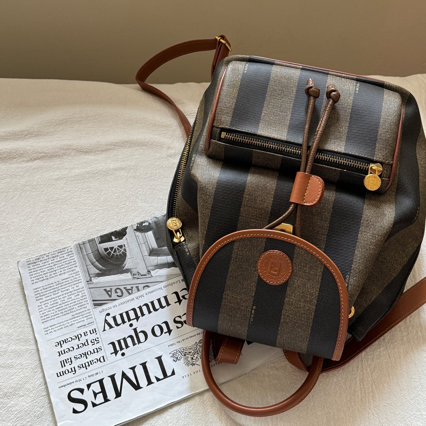 Vintage Fendi pequin small backpack🧸