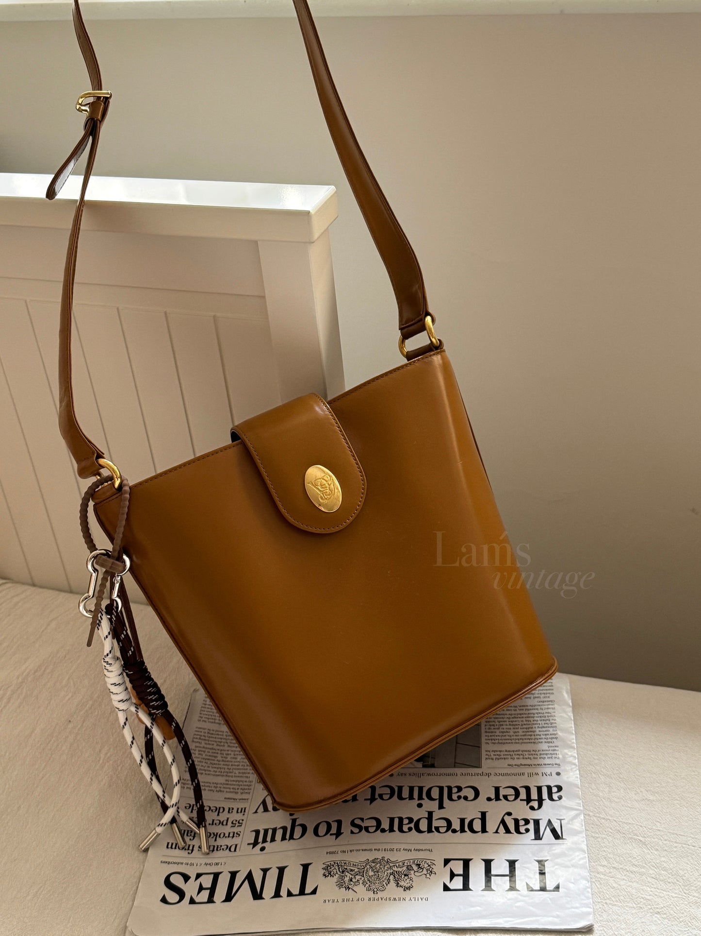 Vintage Valentino Garavani bucket bag🧺