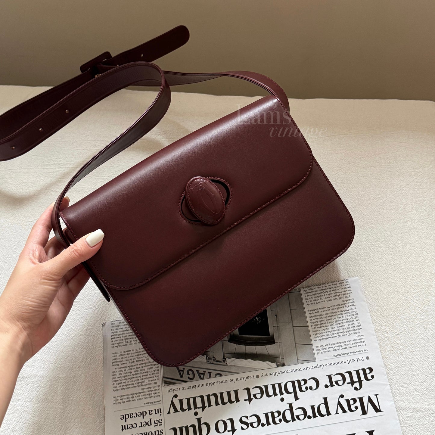 Vintage Cartier波爾多紅 turnlock box bag🍷