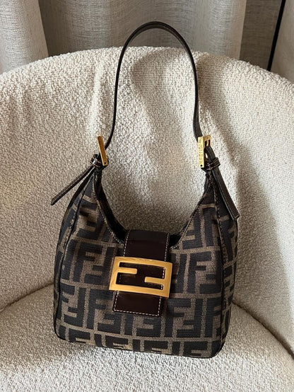 Vintage Fendi zucca 金扣小牛角包