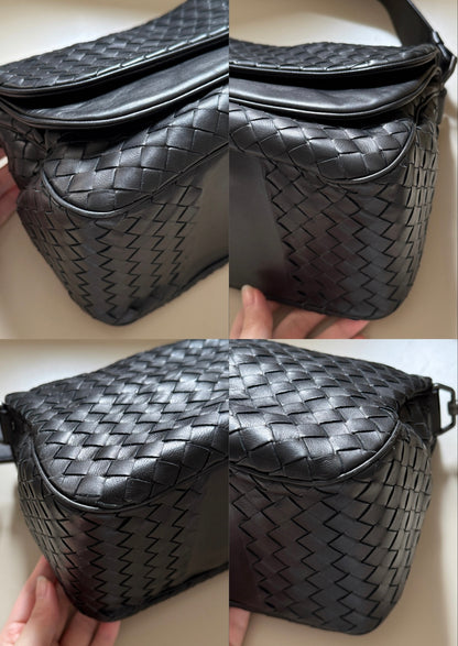 Vintage Bottega Veneta so black double flap baguette🥖