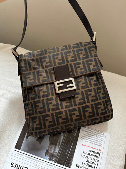 Vintage Fendi zucca square baguette 🥖