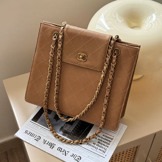 Vintage Chanel wild stitch calfskin tote🧸