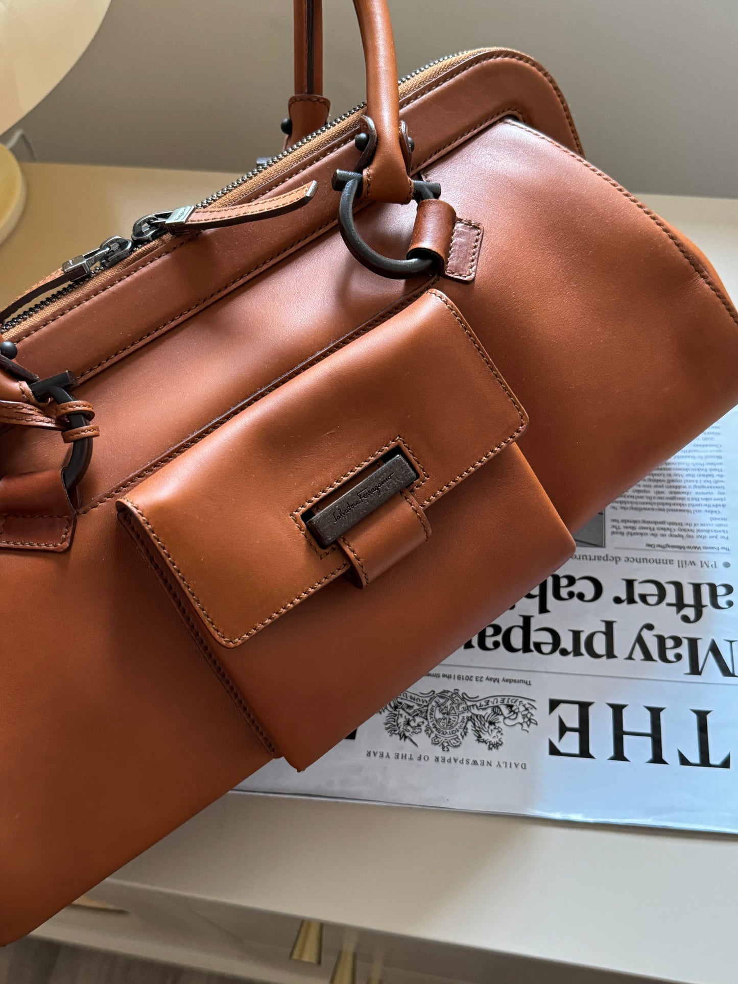 Vintage Salvatore Ferragamo木扣shoulder bag🪵