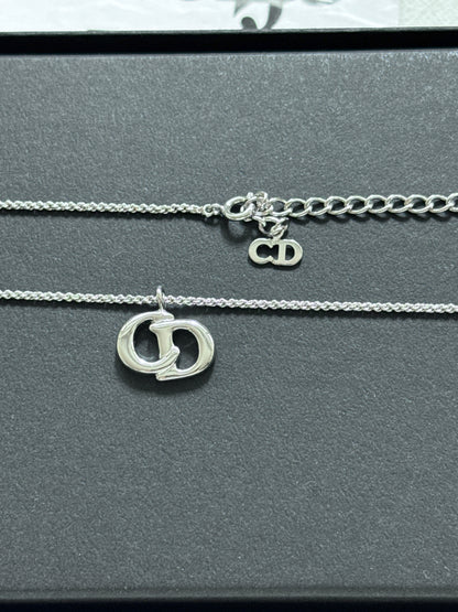 罕有銀色 Vintage Dior CD necklace✨