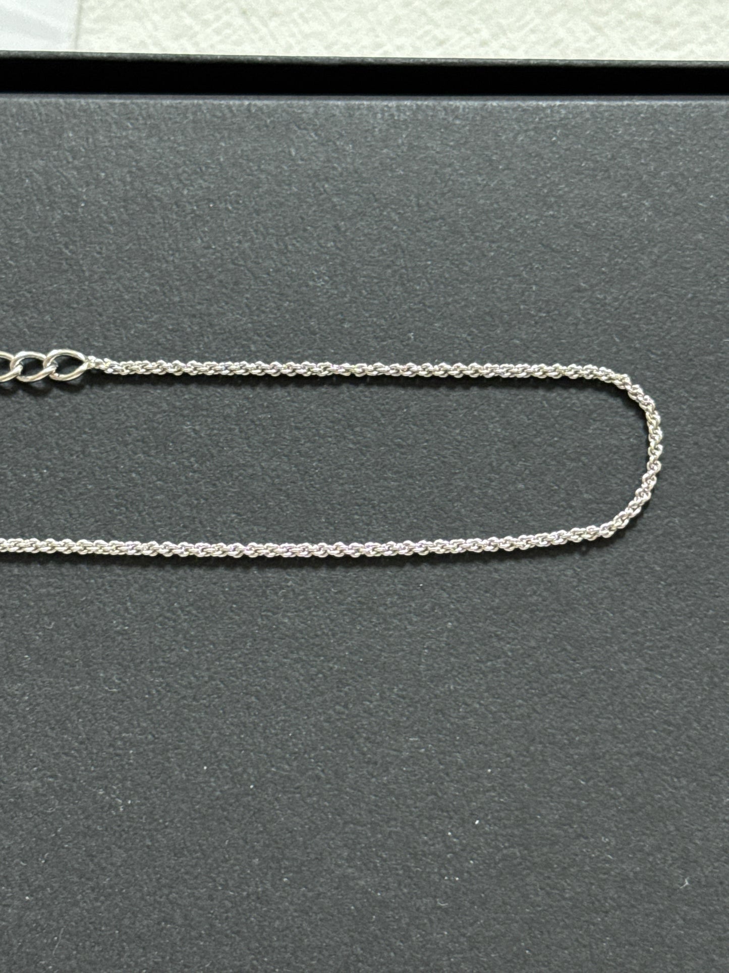 罕有銀色 Vintage Dior CD necklace✨